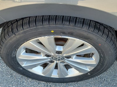 2020 Volkswagen Golf TSI