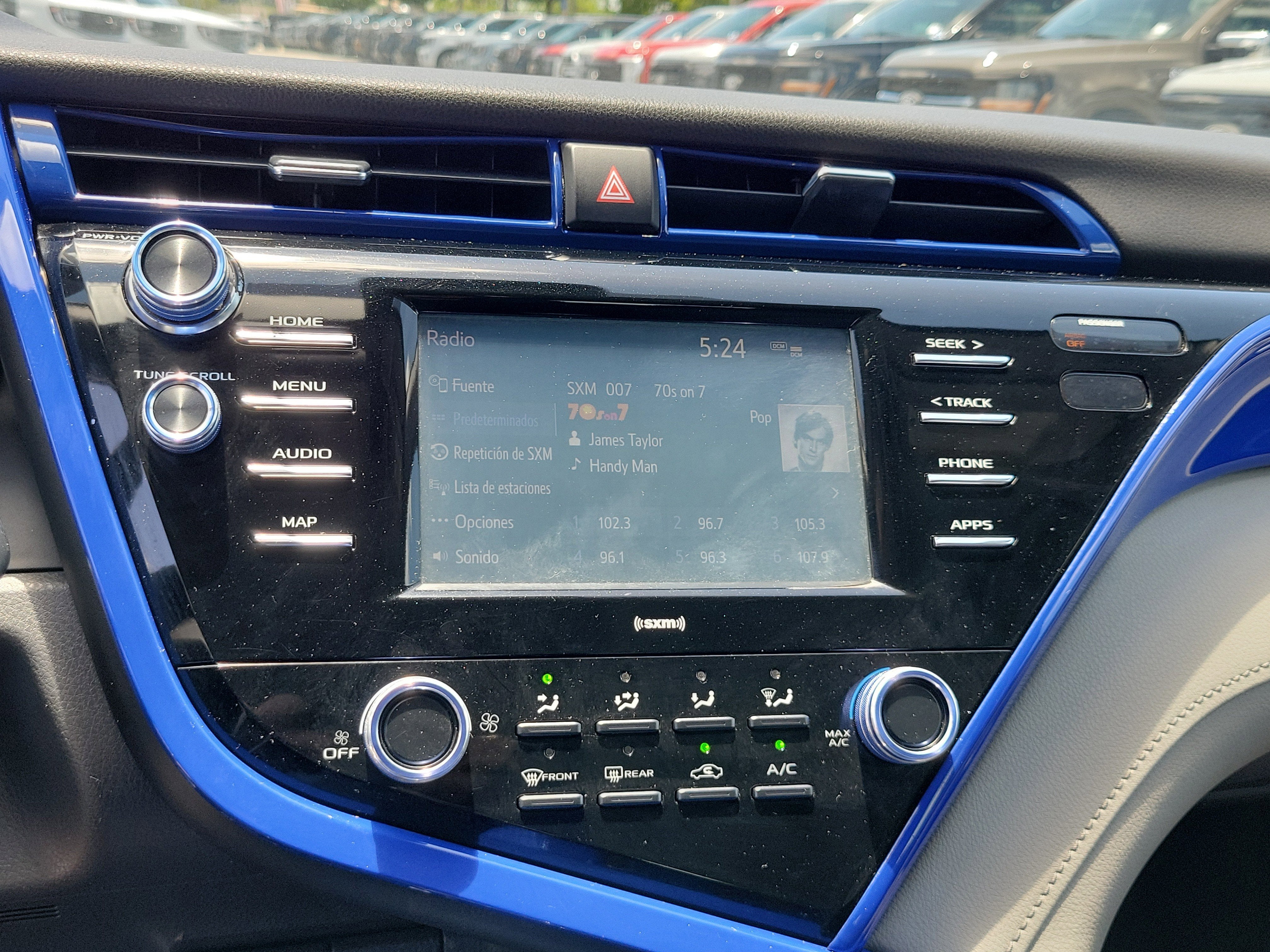 2020 Toyota Camry LE