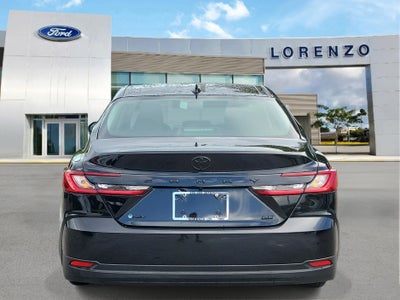 2025 Toyota Camry LE