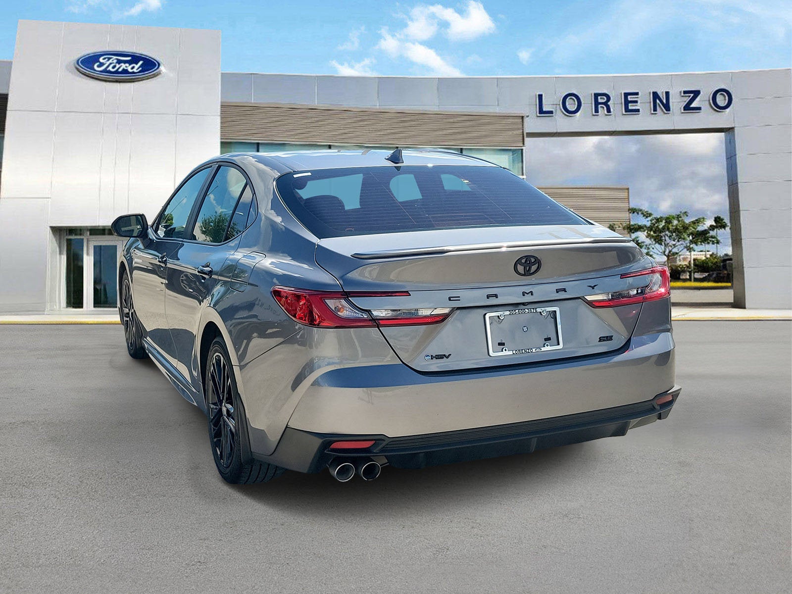 2025 Toyota Camry SE
