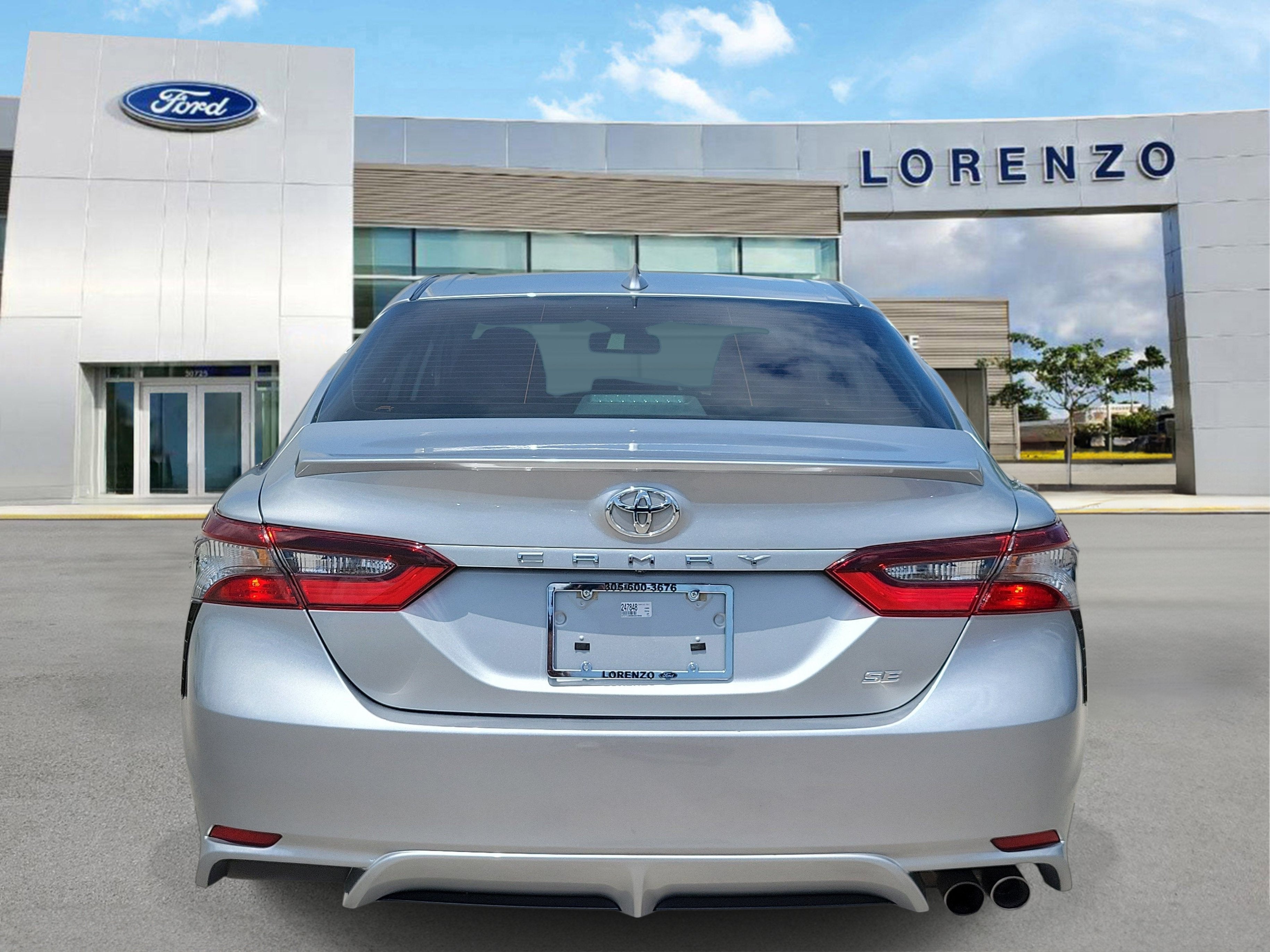 2024 Toyota Camry SE