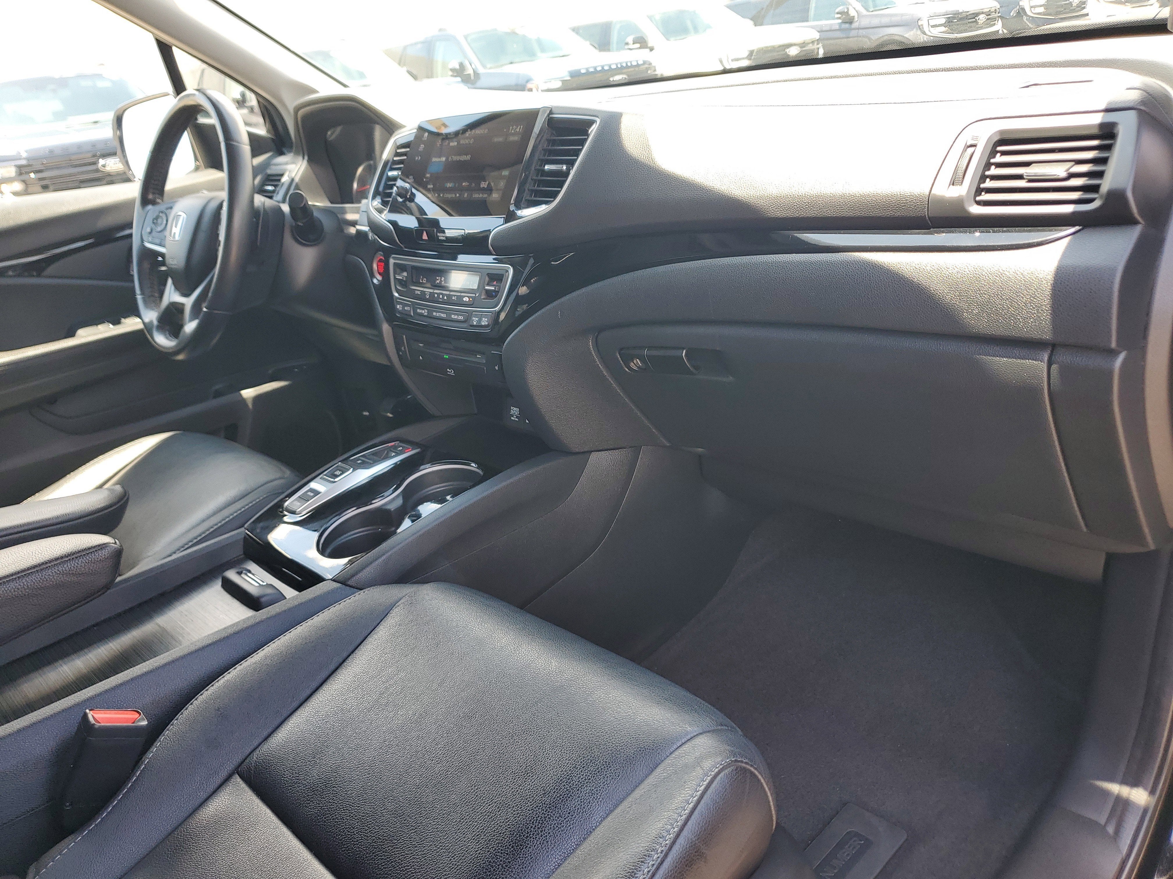 2022 Honda Pilot Touring 7-Passenger