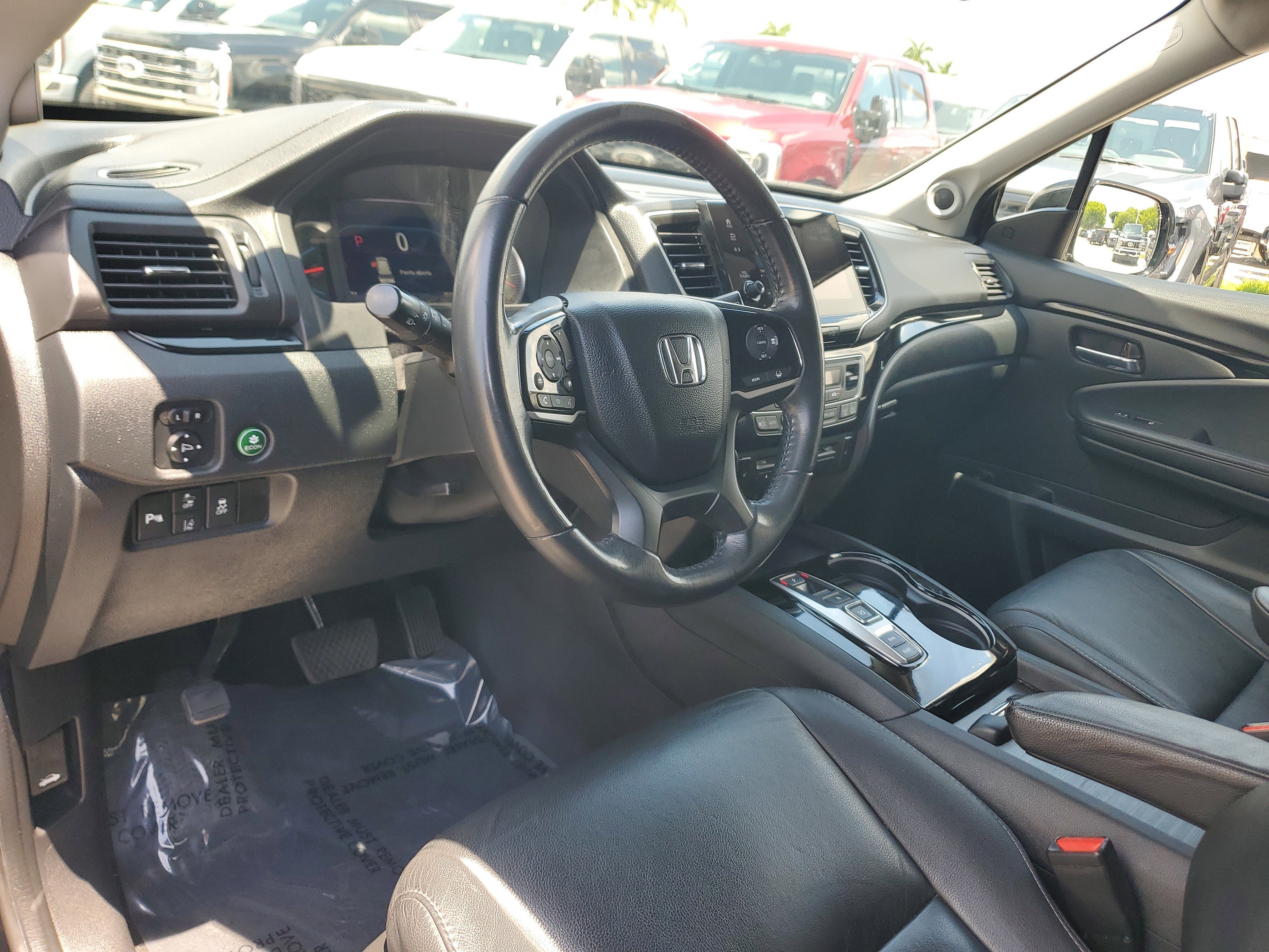 2022 Honda Pilot Touring 7-Passenger