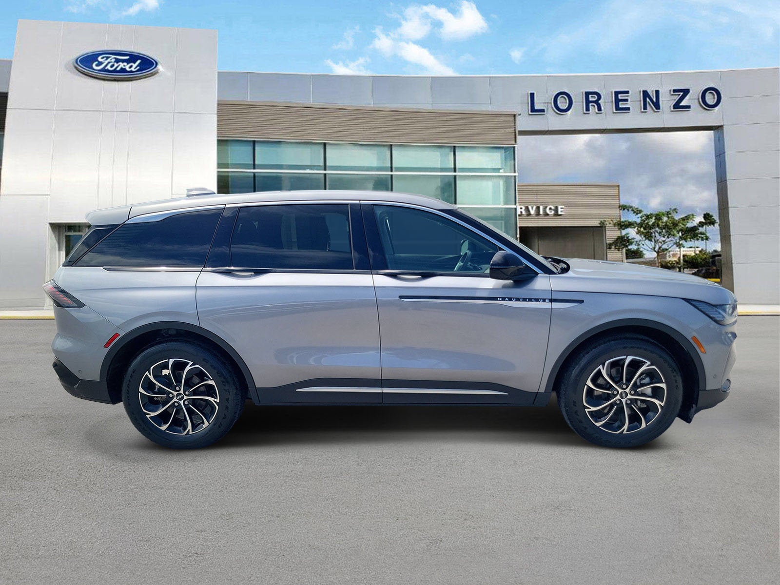 2024 Lincoln Nautilus Premiere 4WD