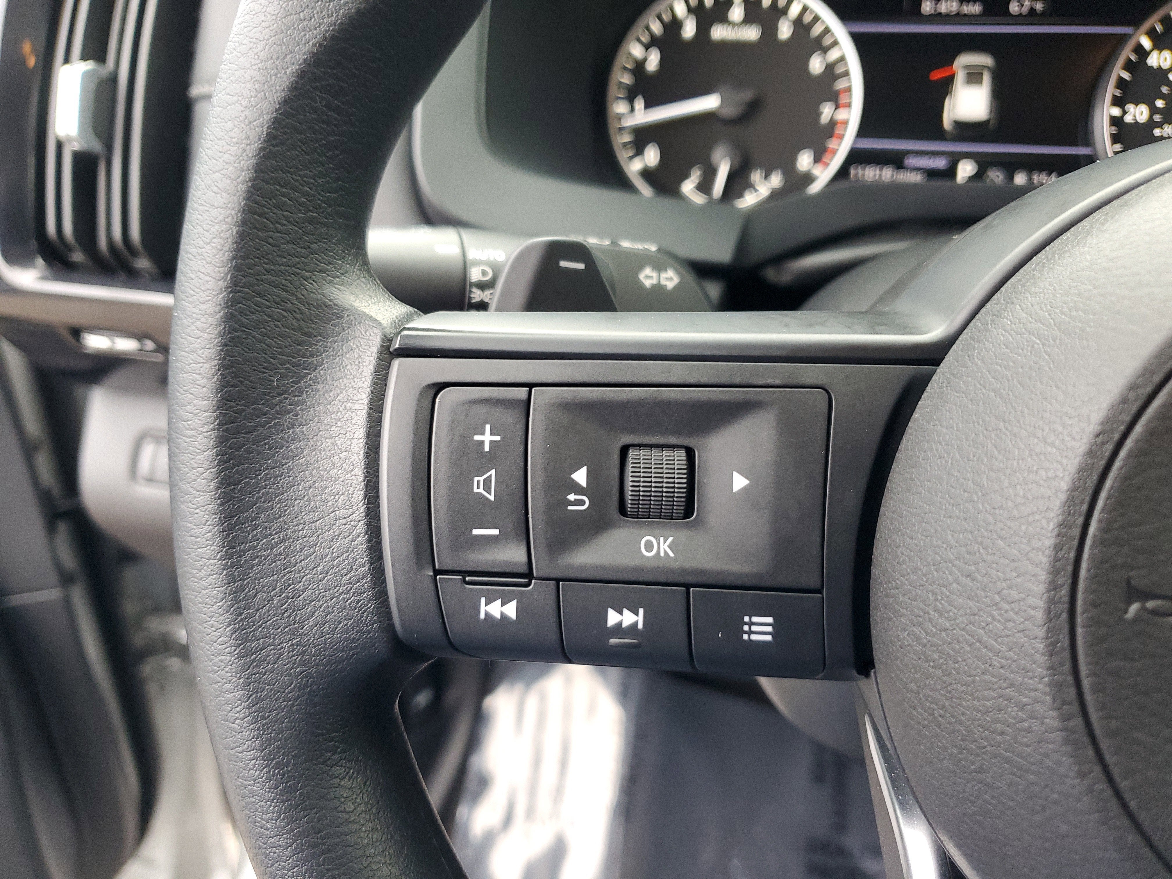 2024 Nissan Pathfinder S