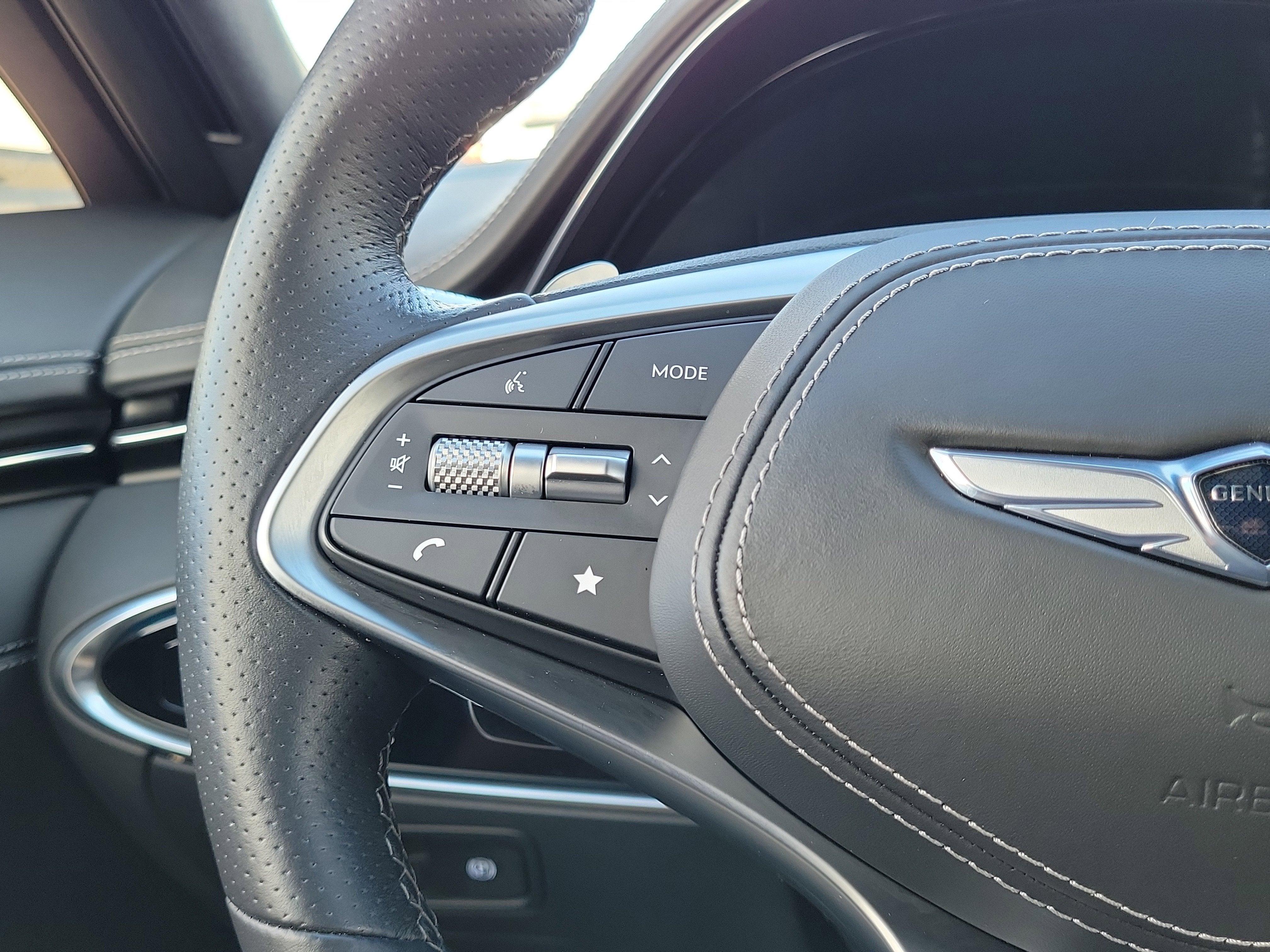 2025 Genesis GV70 3.5T Sport 4WD