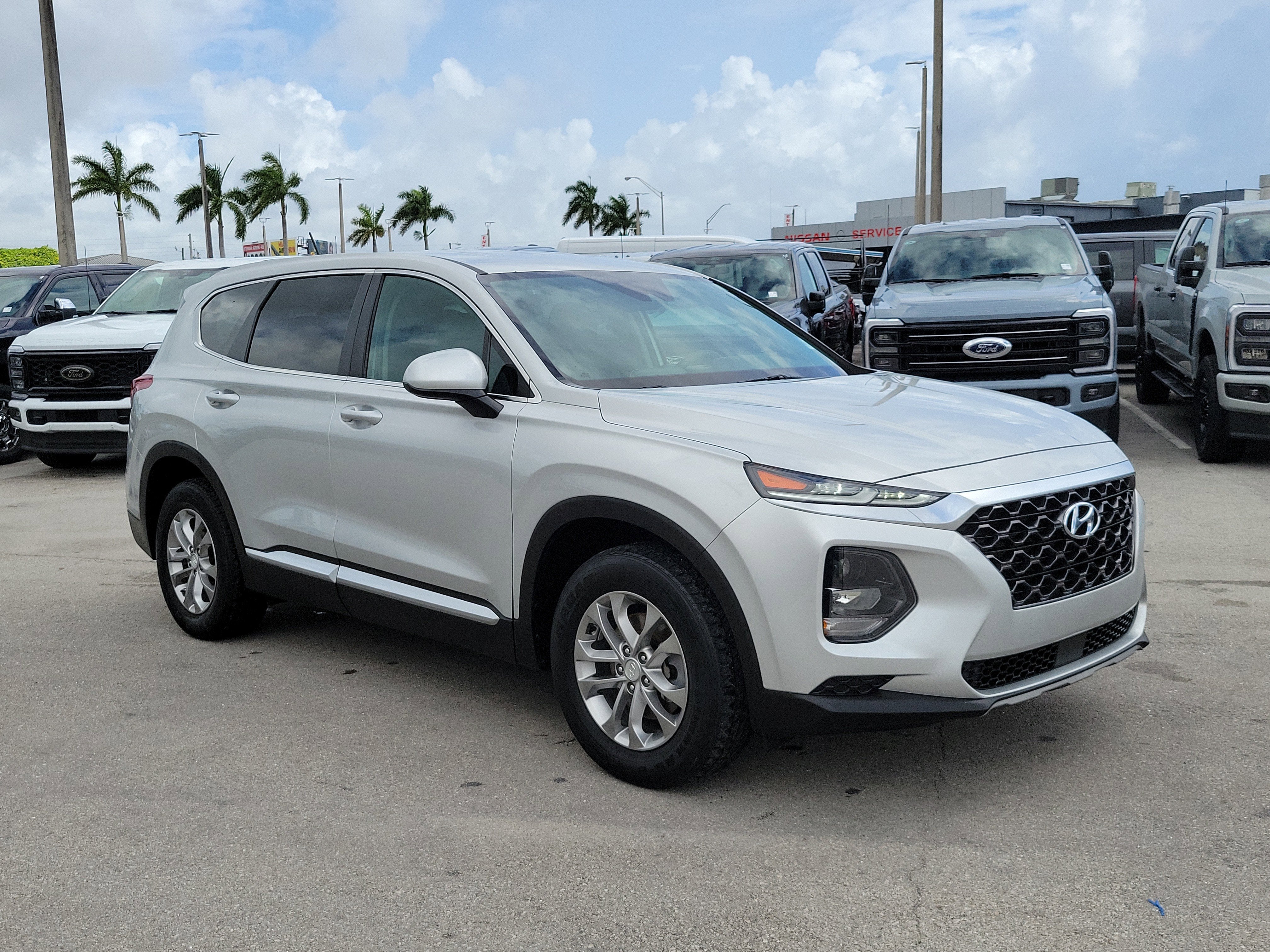 2020 Hyundai Santa Fe SE
