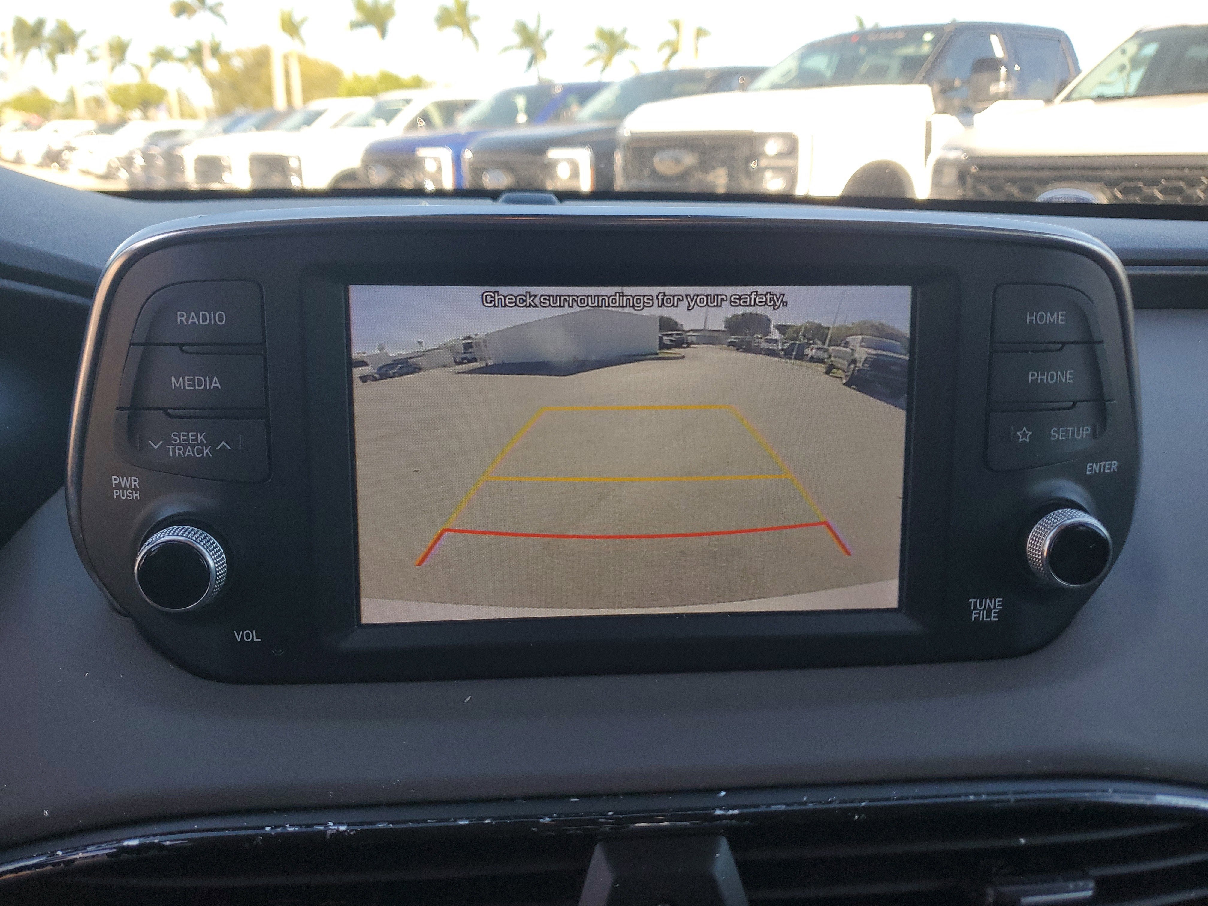 2020 Hyundai Santa Fe SE