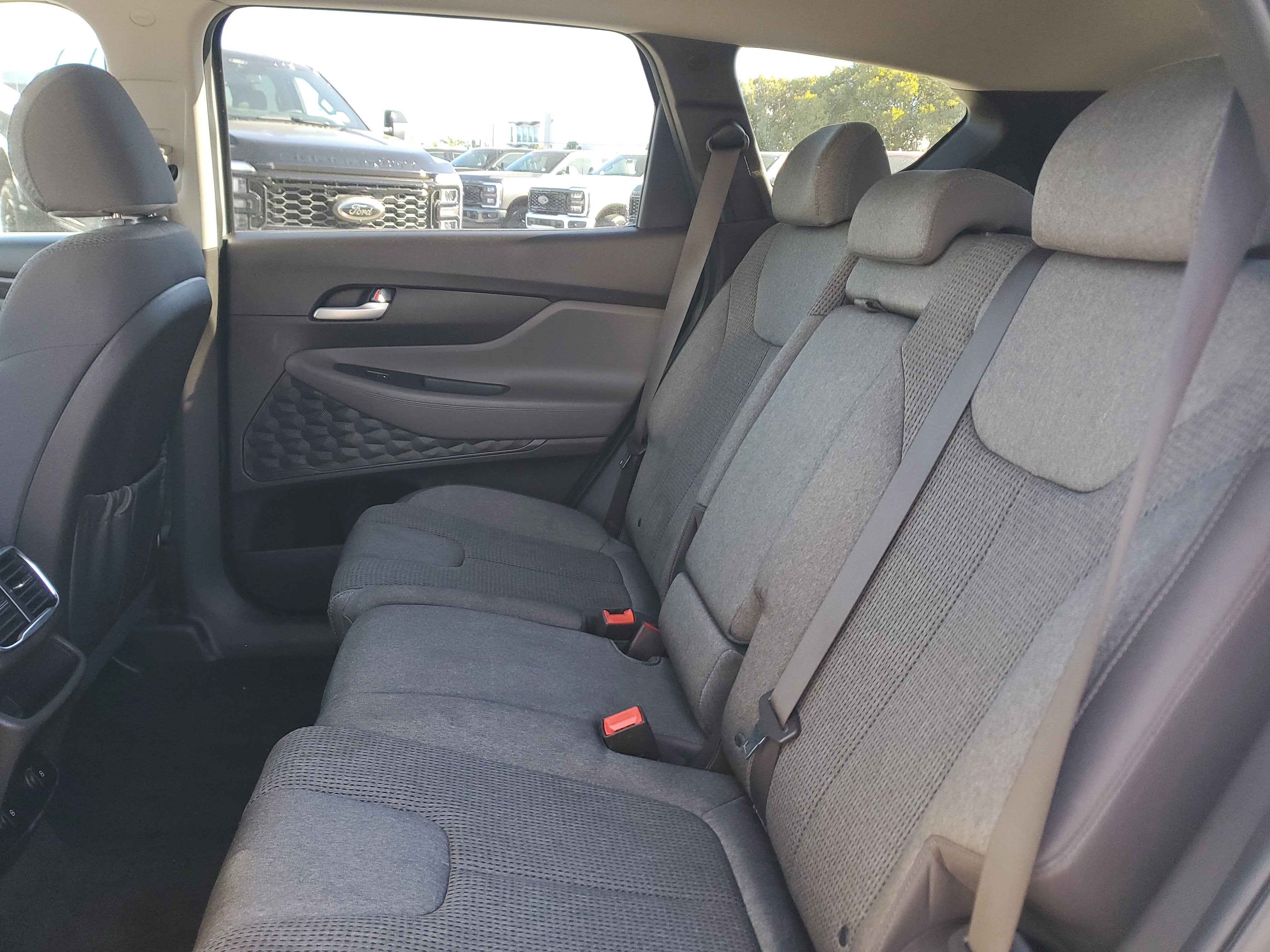 2020 Hyundai Santa Fe SE