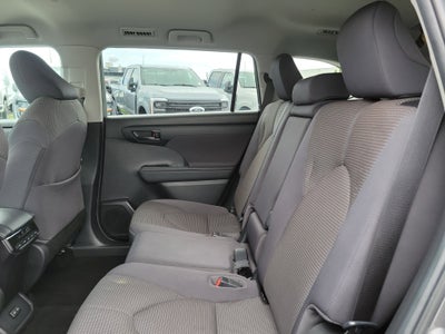 2023 Toyota Highlander LE
