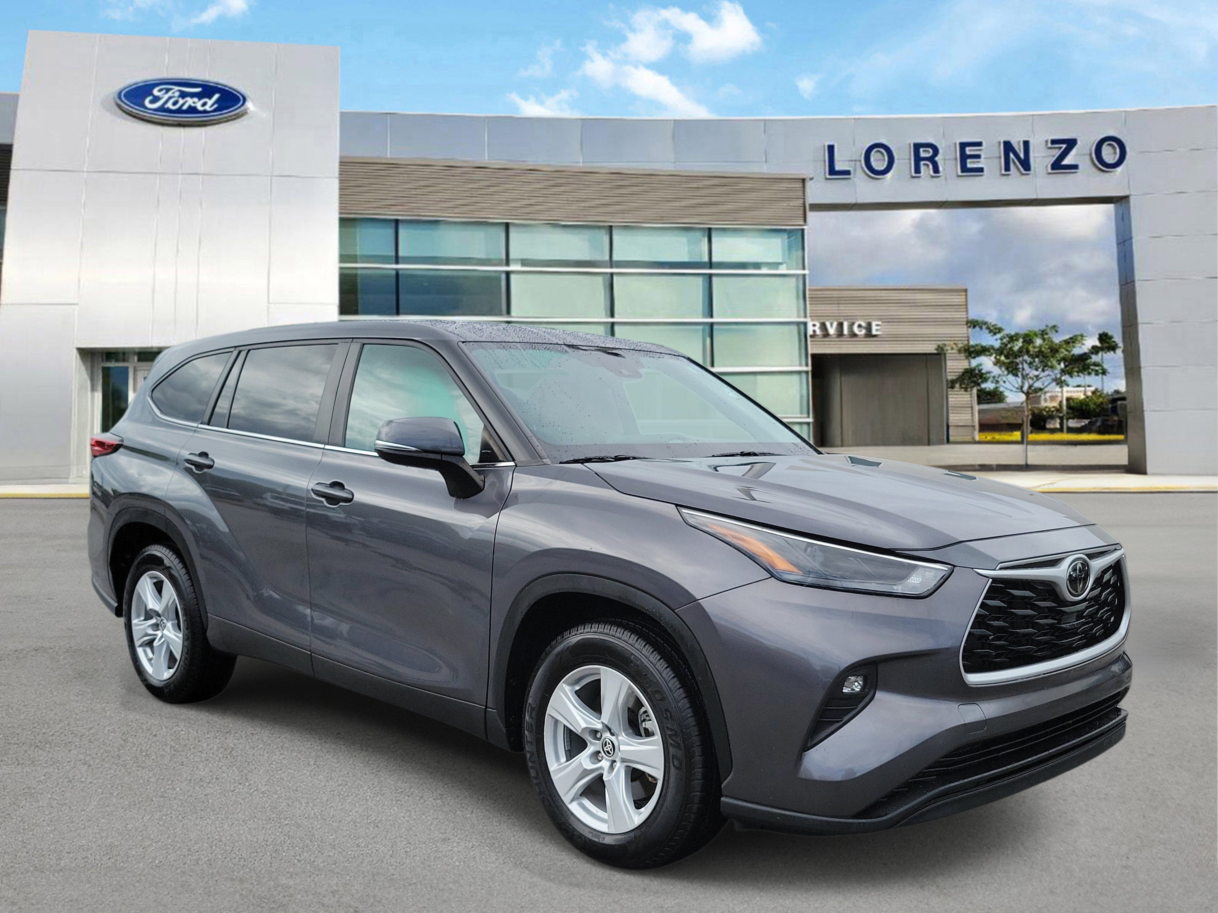 2023 Toyota Highlander LE