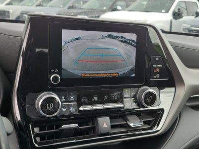 2023 Toyota Highlander LE