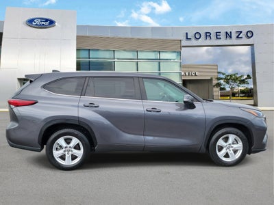 2023 Toyota Highlander LE