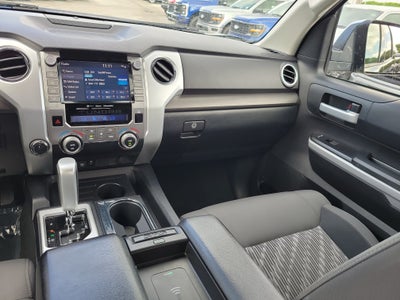 2020 Toyota Tundra 4WD SR5 4WD