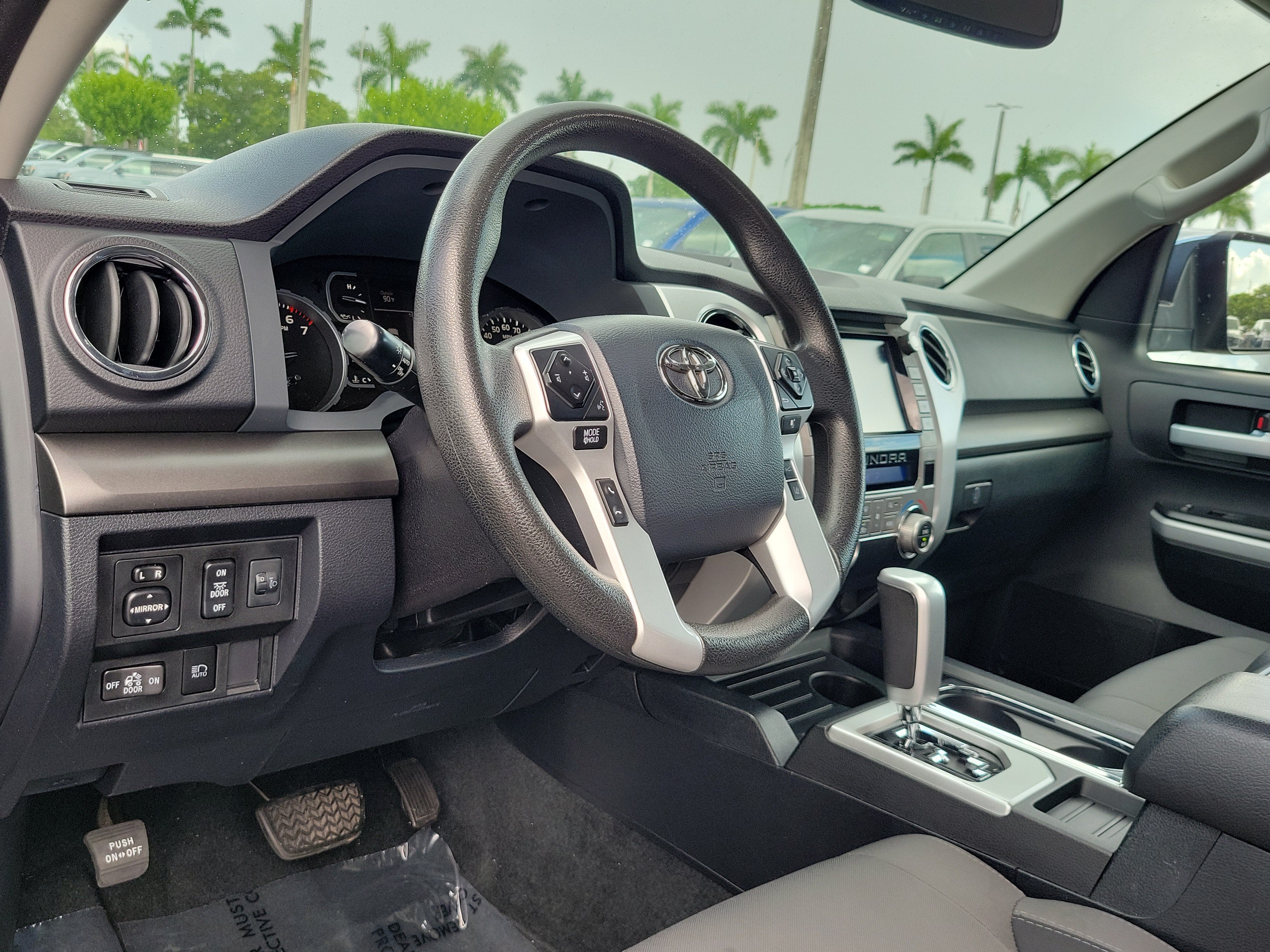 2020 Toyota Tundra 4WD SR5 4WD