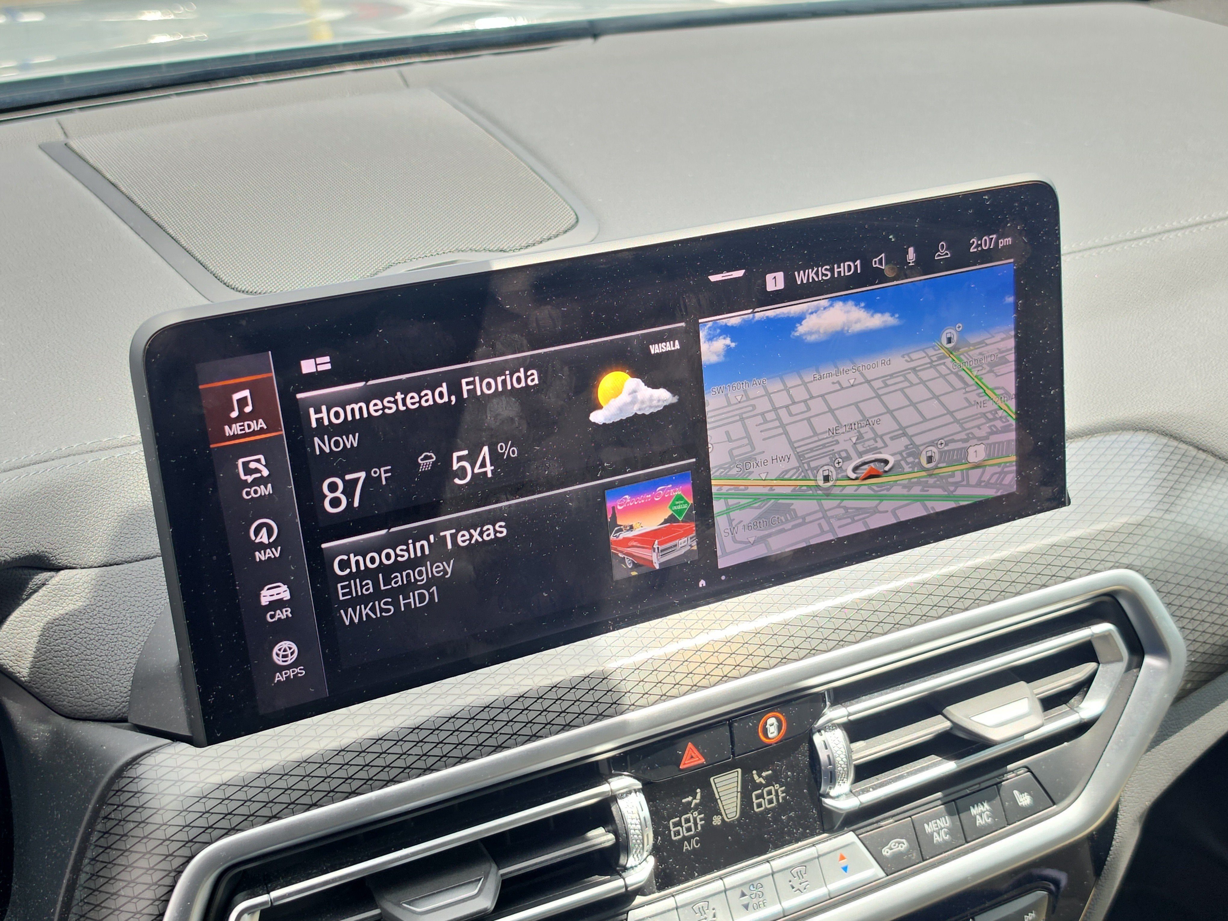 2024 BMW X4 M40i