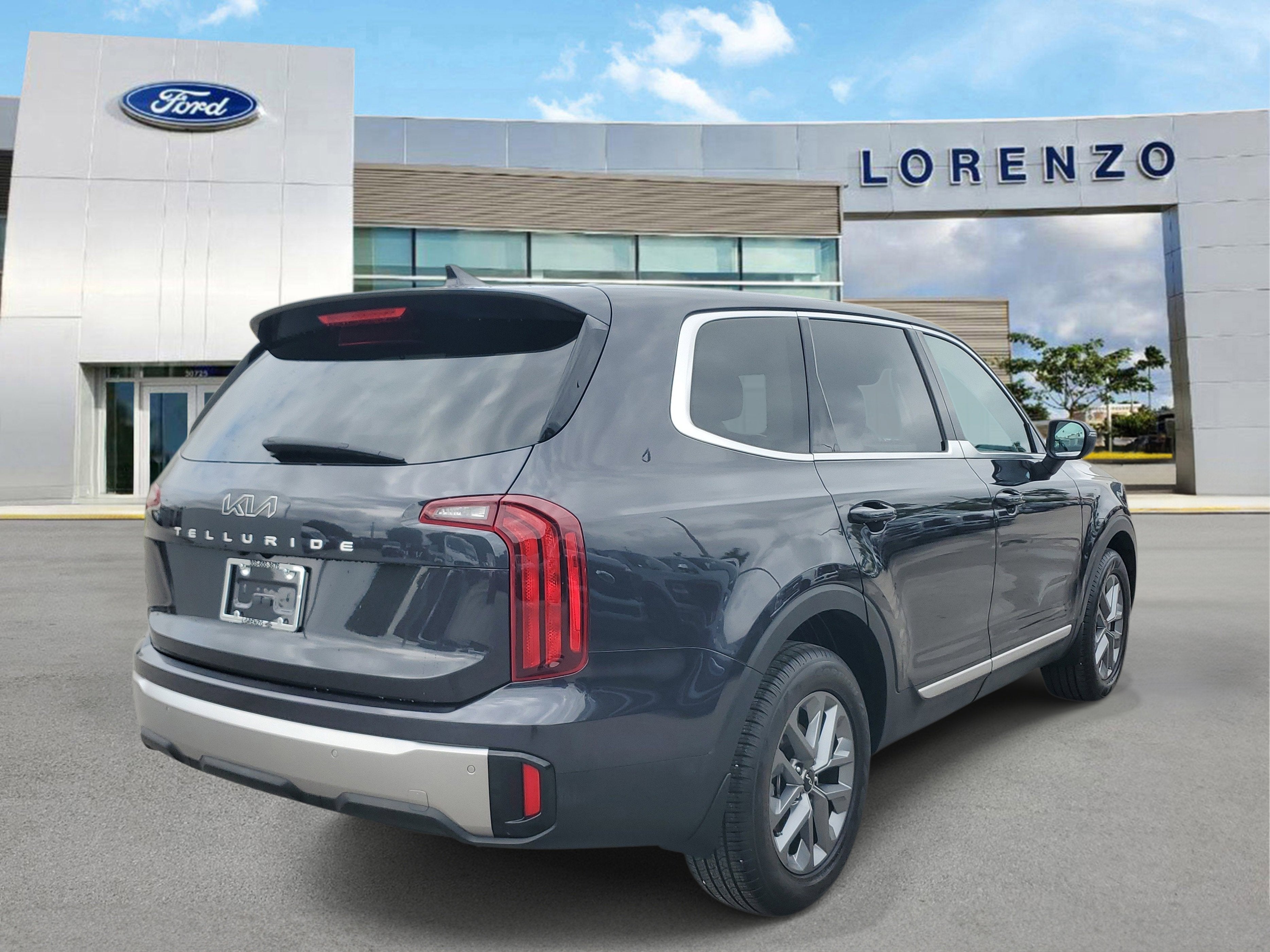 2025 Kia Telluride LX