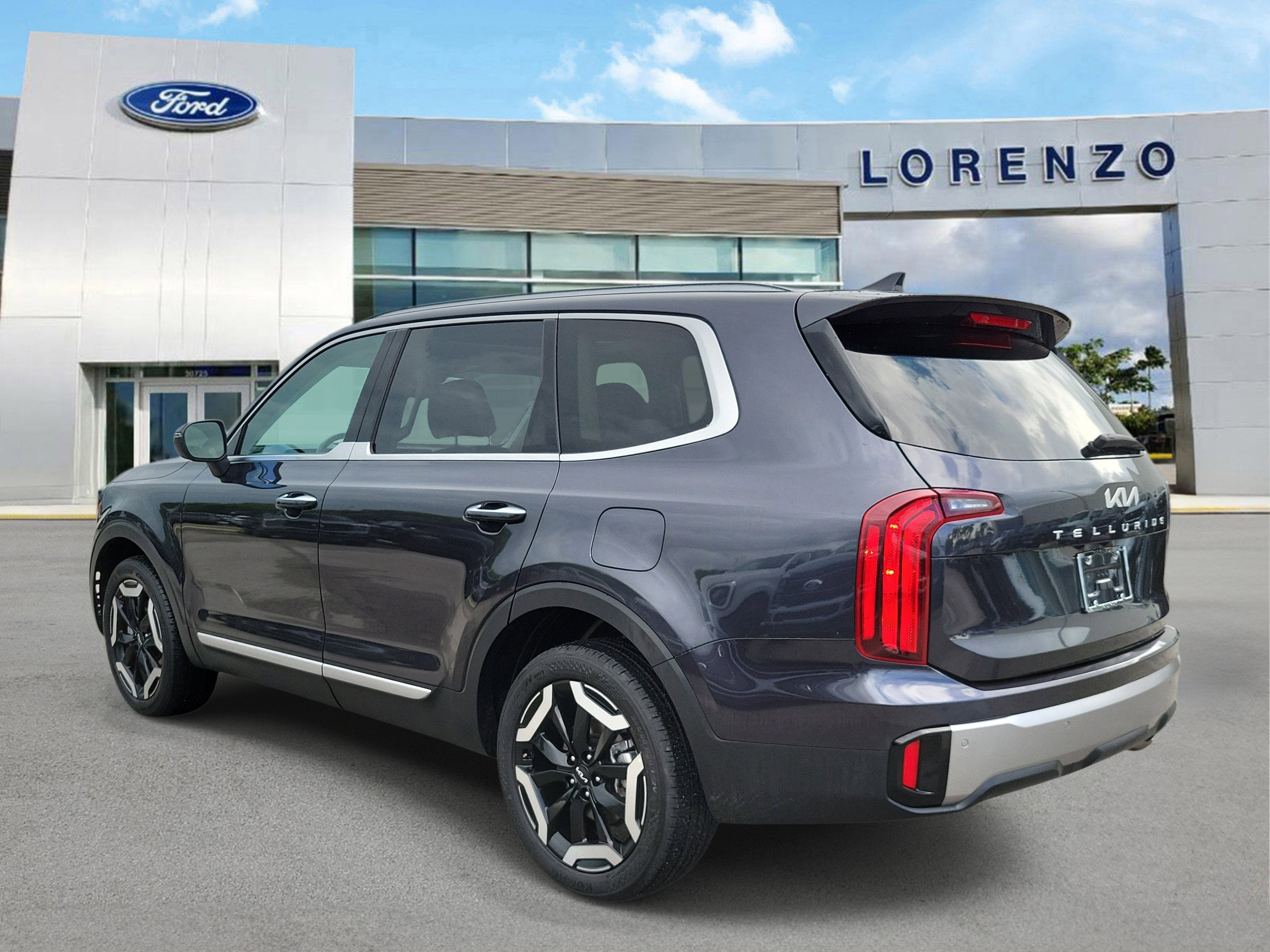 2025 Kia Telluride S
