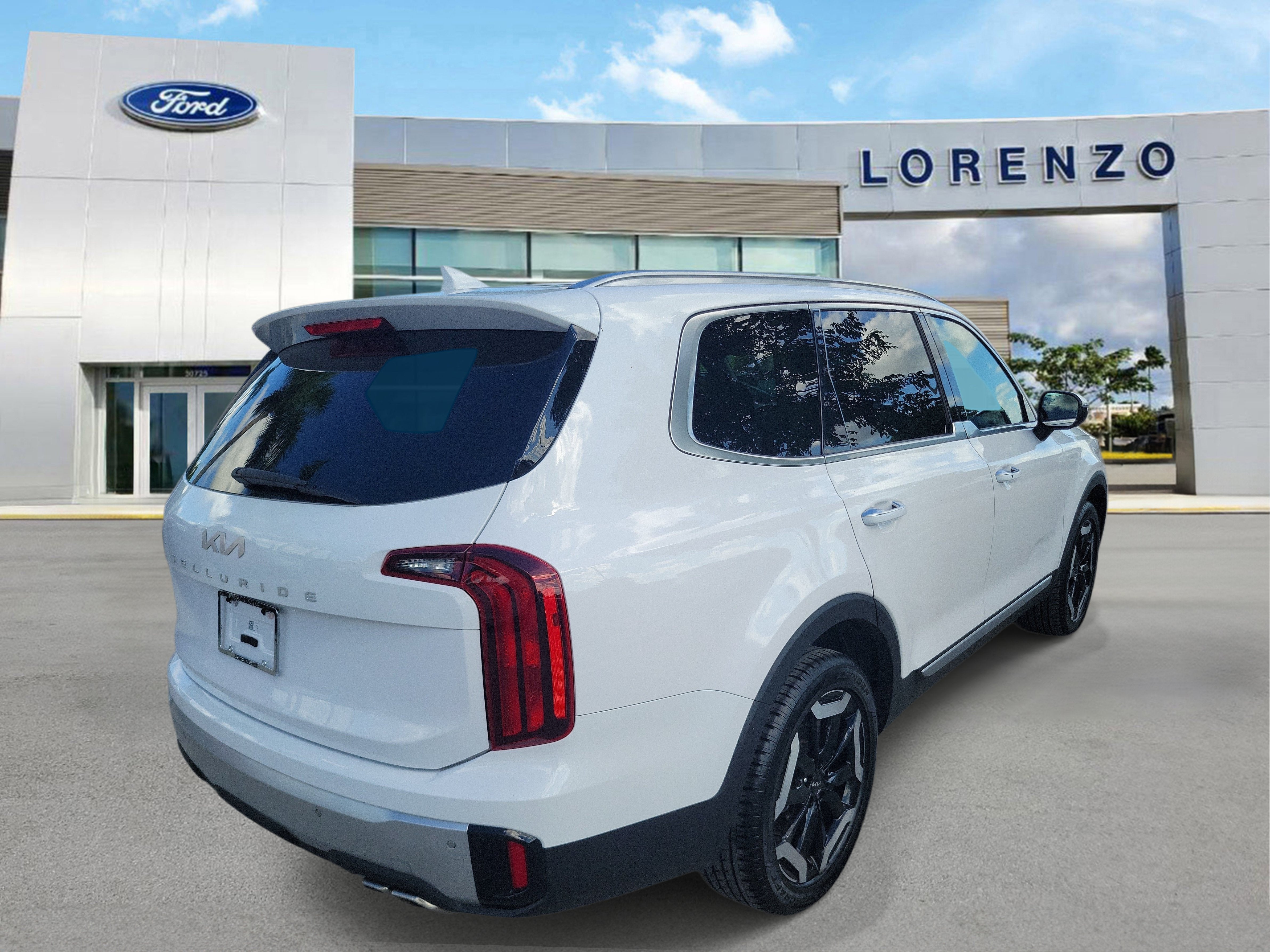 2024 Kia Telluride S