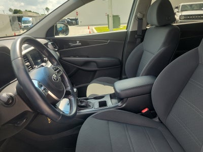 2020 Kia Sorento LX