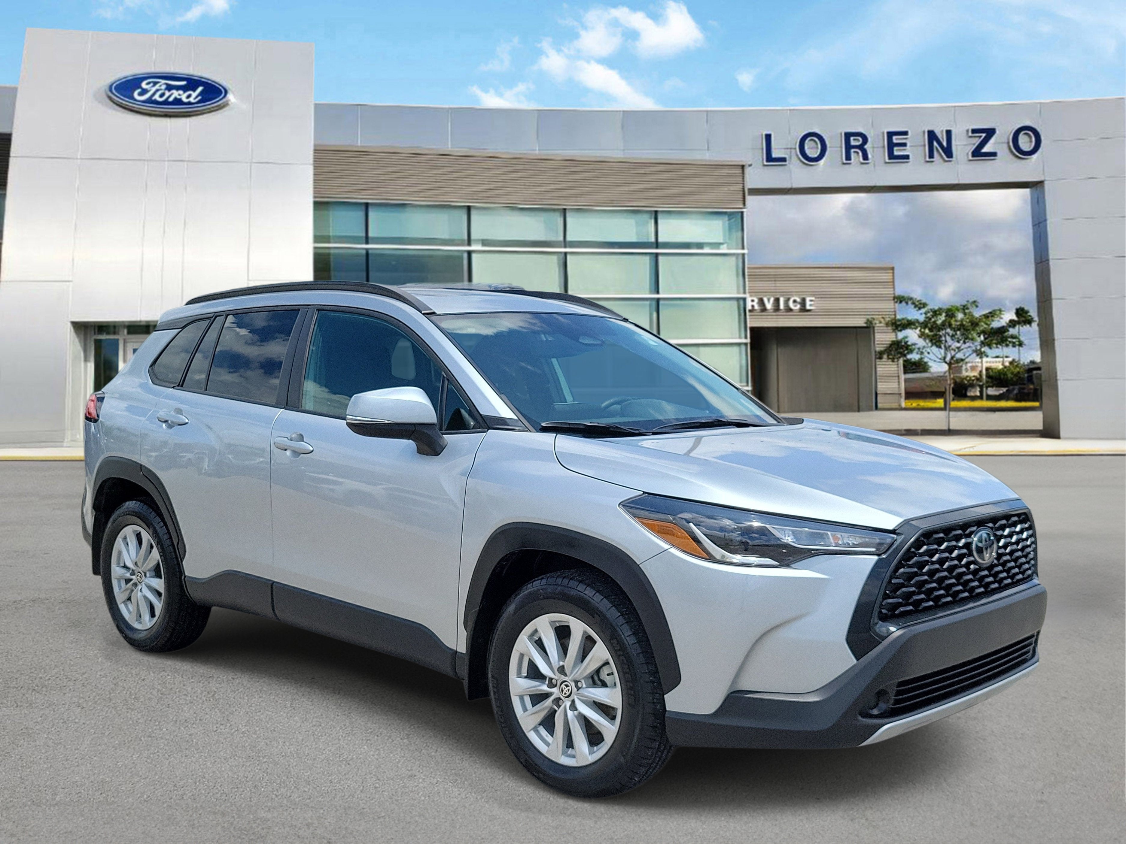 2024 Toyota Corolla Cross LE