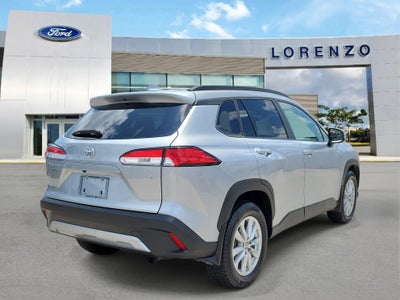 2024 Toyota Corolla Cross LE