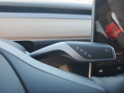 2024 Tesla Model Y Performance