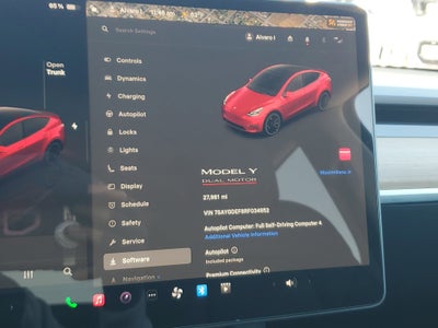 2024 Tesla Model Y Performance