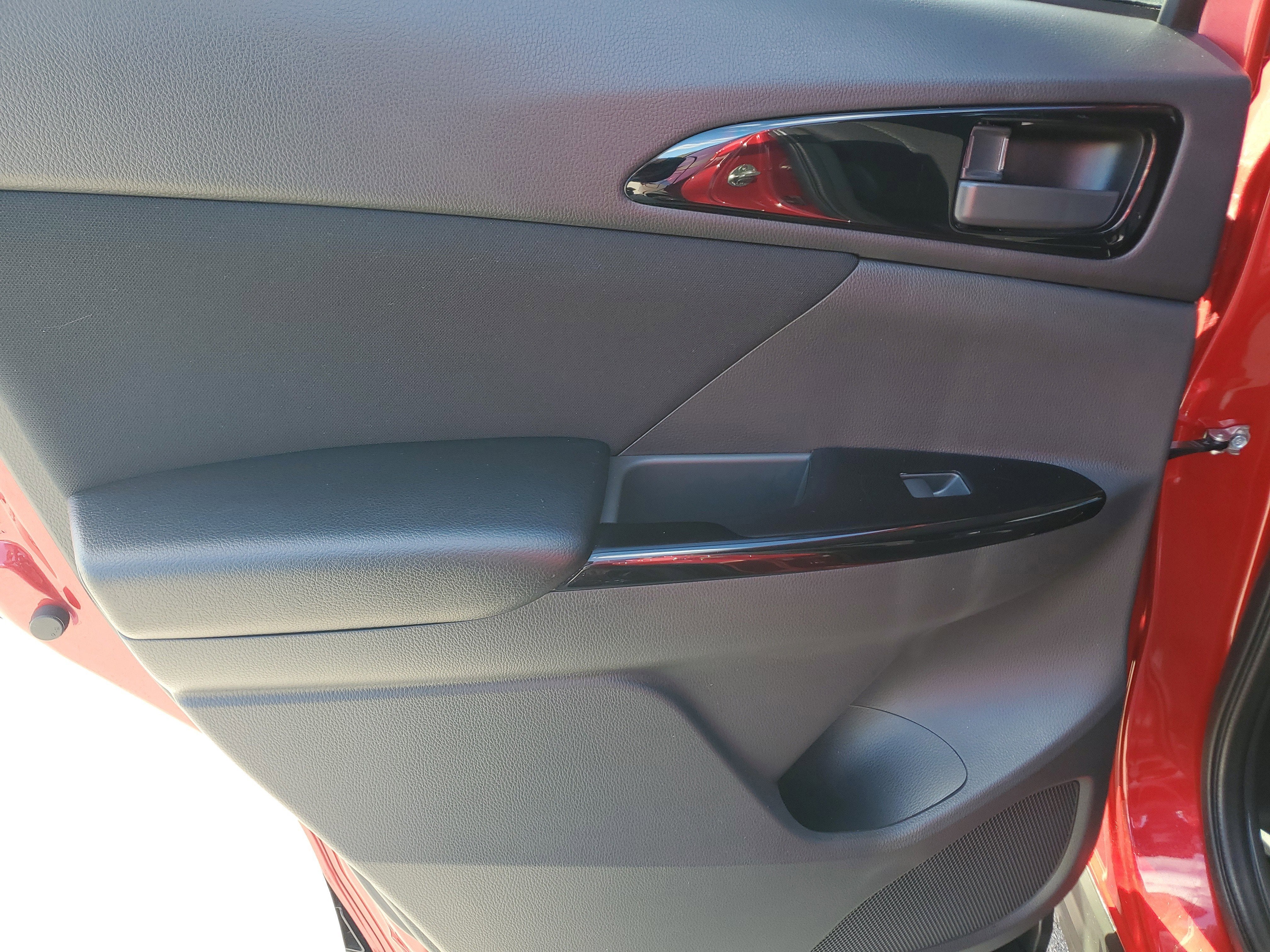 2022 Mitsubishi Eclipse Cross LE