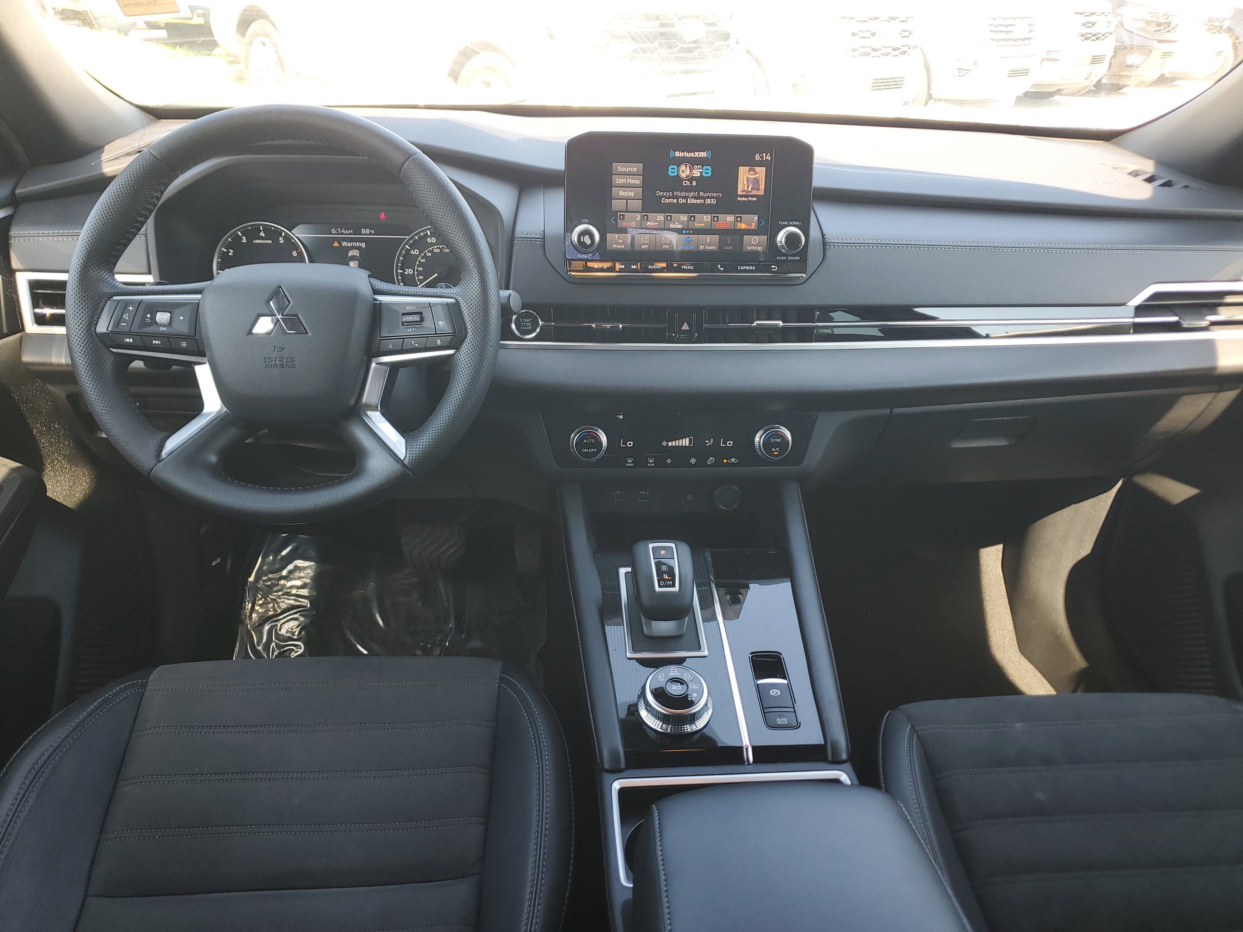 2022 Mitsubishi Outlander Black Edition