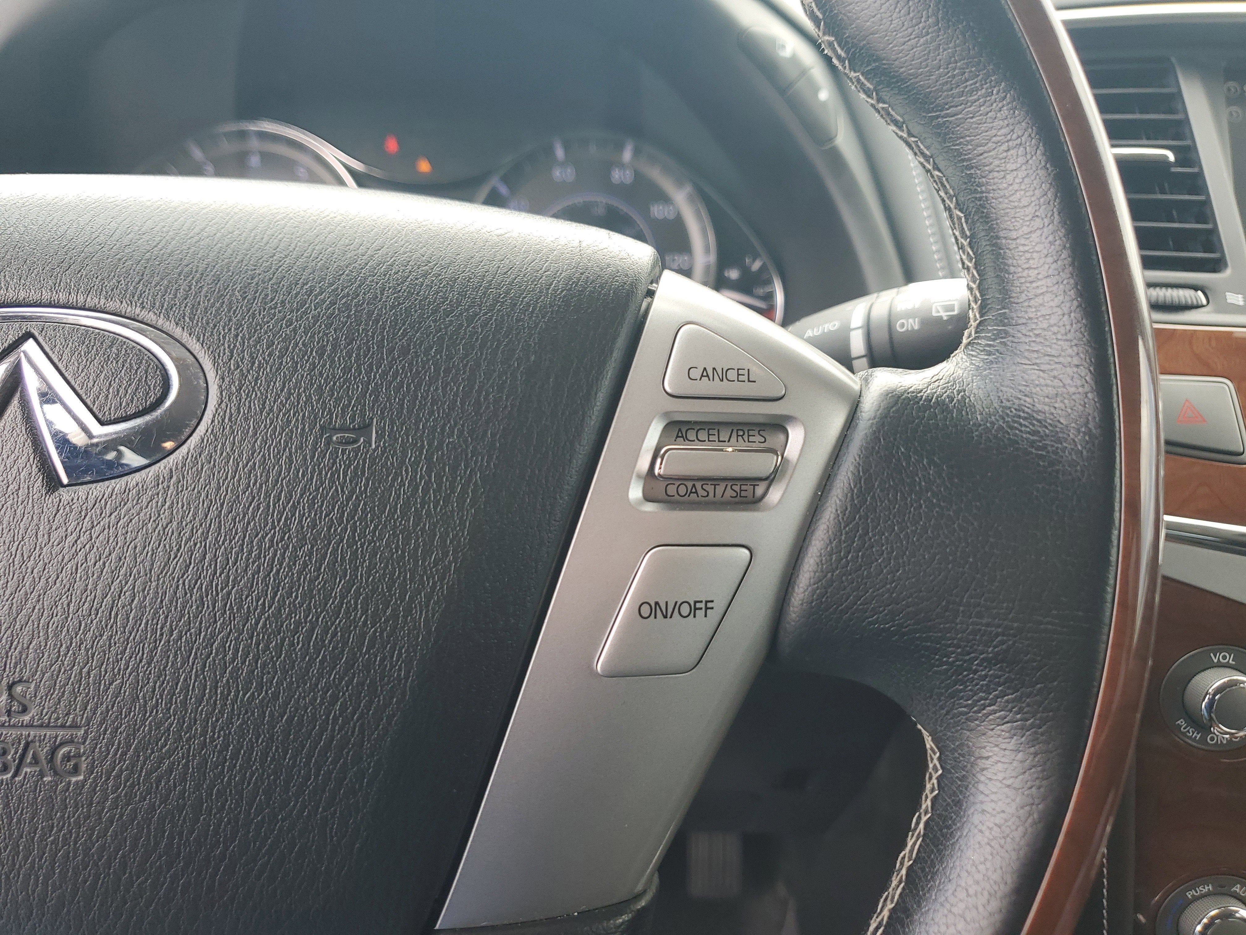 2019 INFINITI QX80 LUXE
