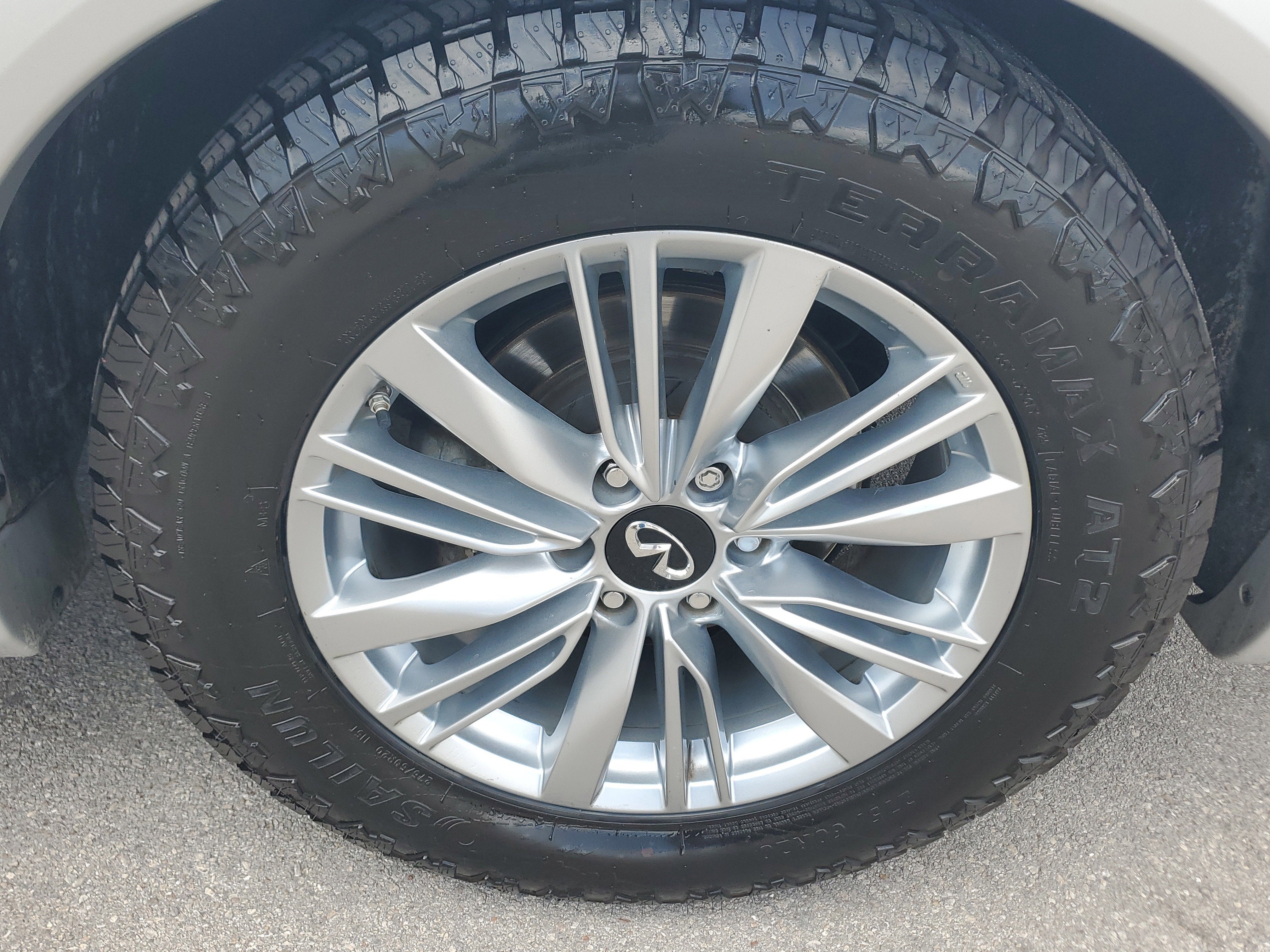 2019 INFINITI QX80 LUXE