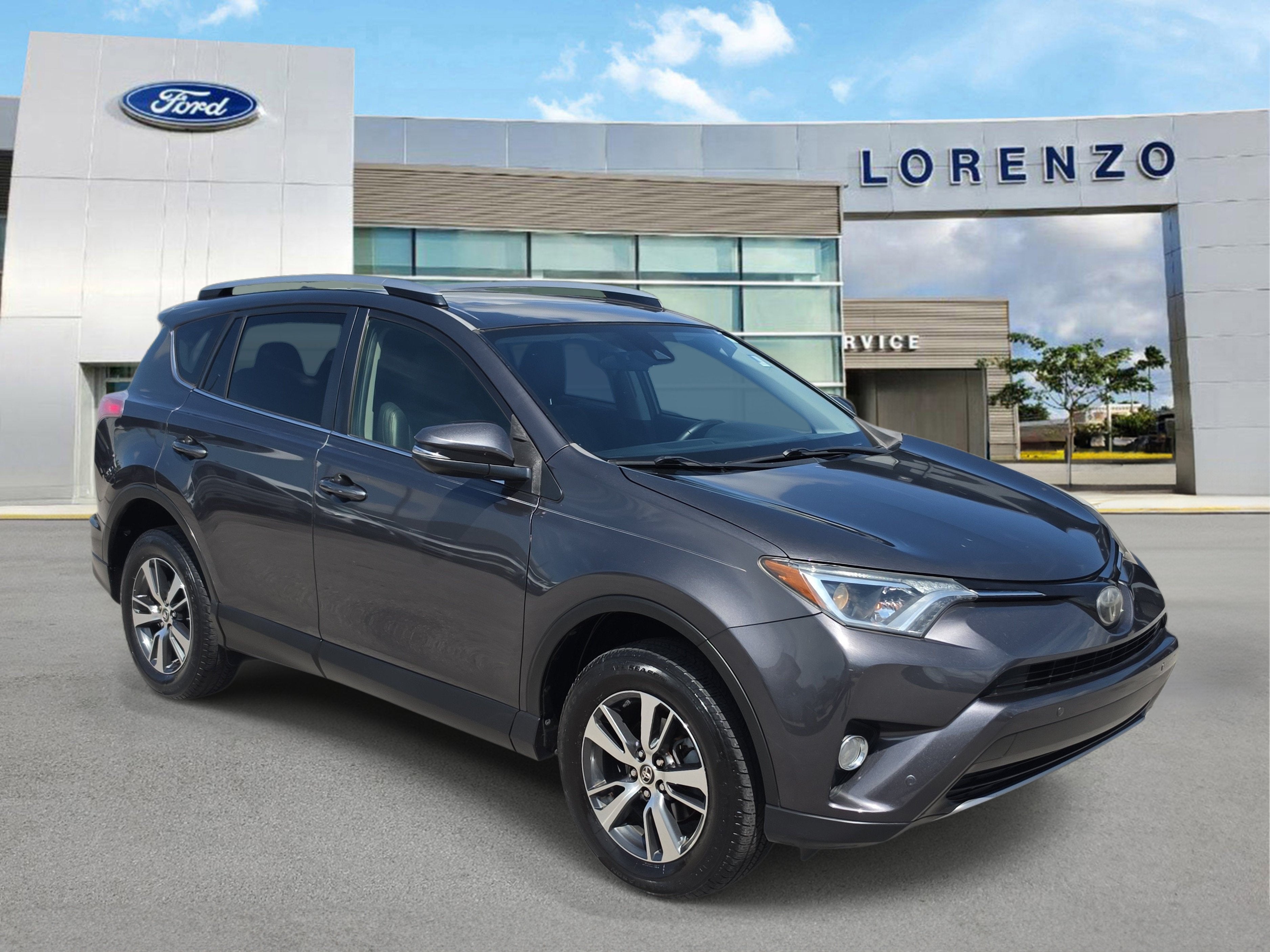 2017 Toyota RAV4 XLE