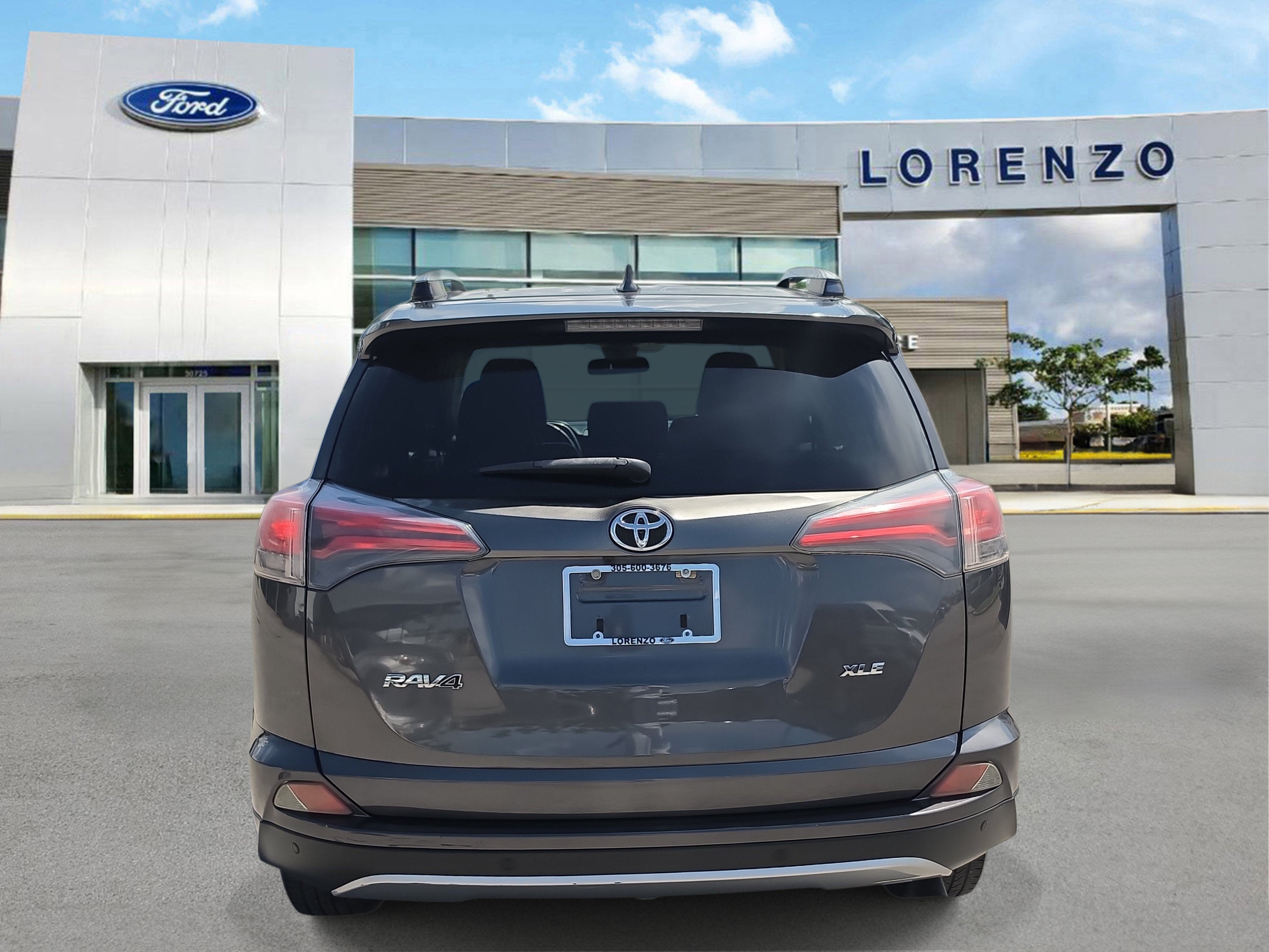 2017 Toyota RAV4 XLE
