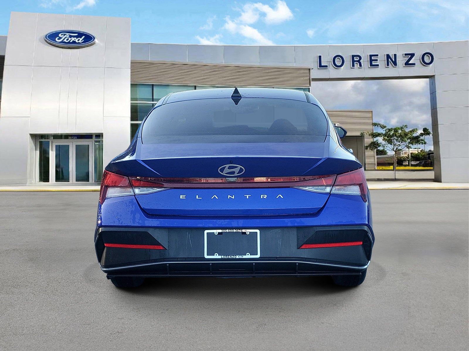 2025 Hyundai Elantra SE