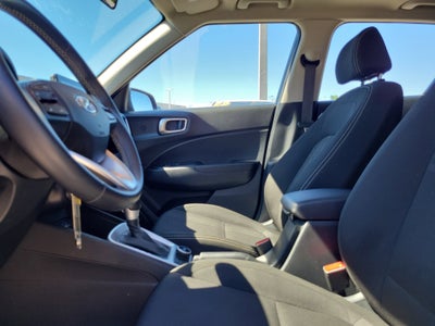 2022 Hyundai Venue SEL