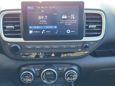 2022 Hyundai Venue SEL