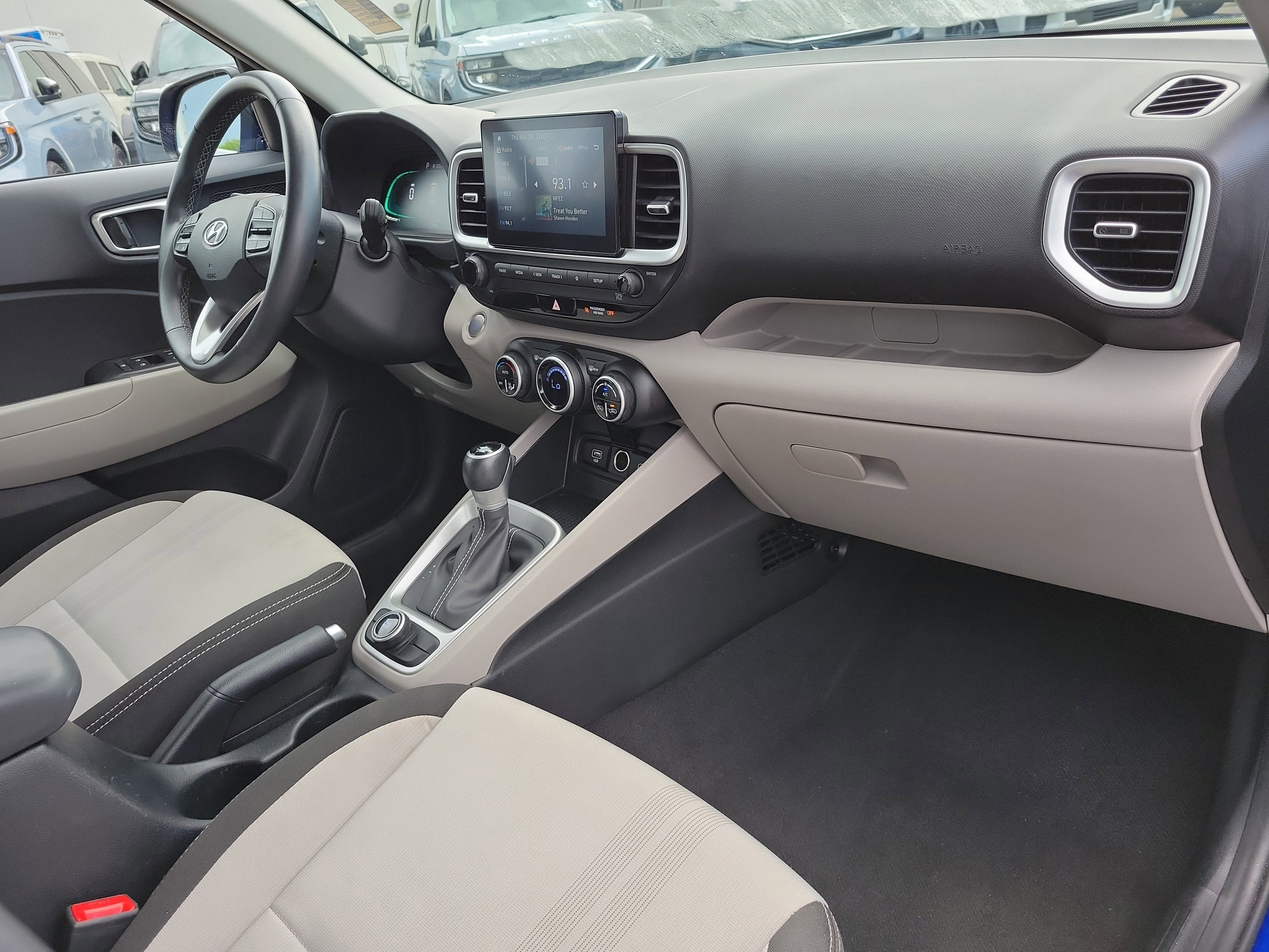 2025 Hyundai Venue SEL