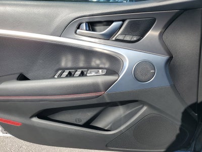 2024 Genesis G70 2.5T