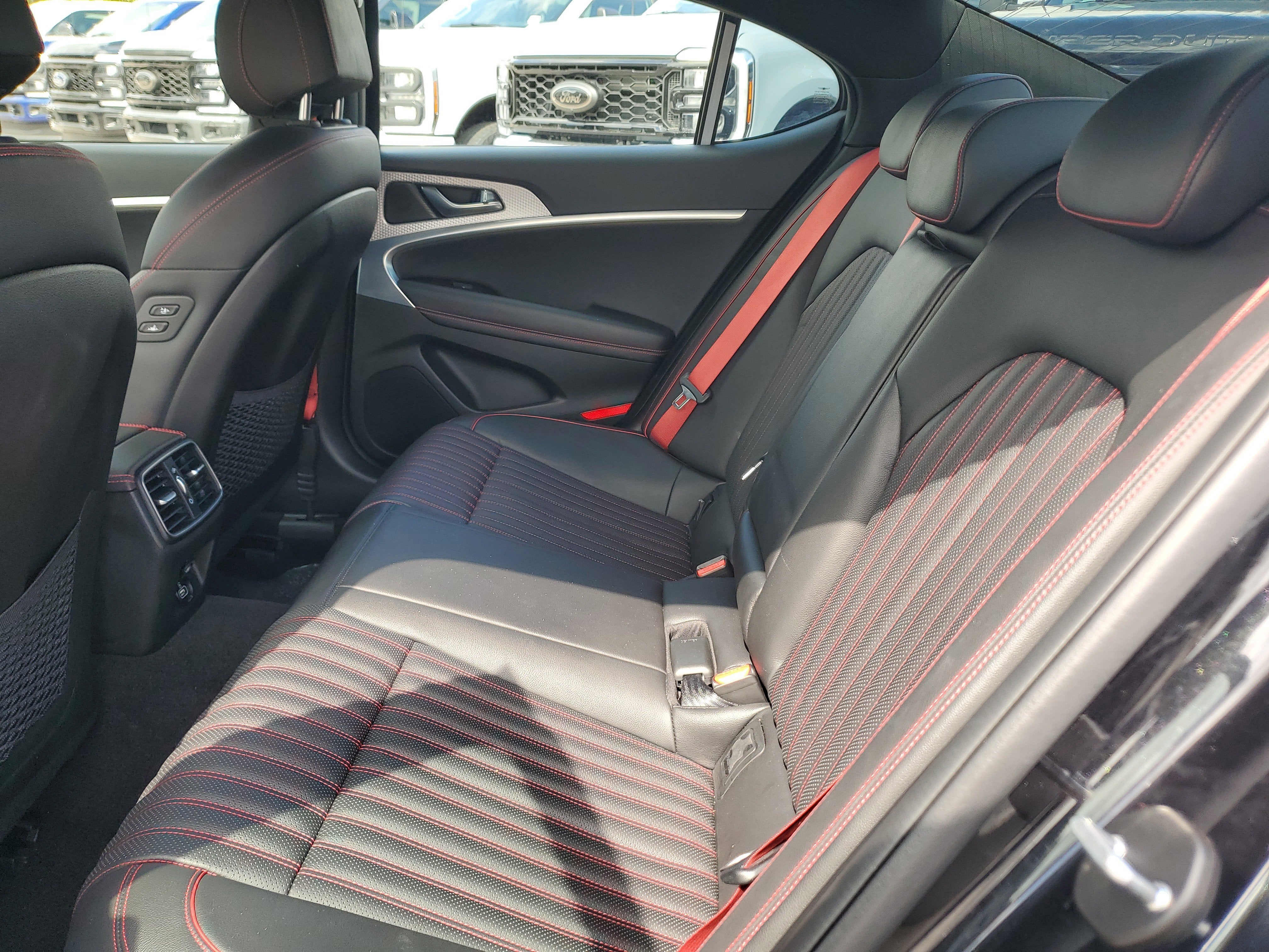 2023 Genesis G70 2.0T