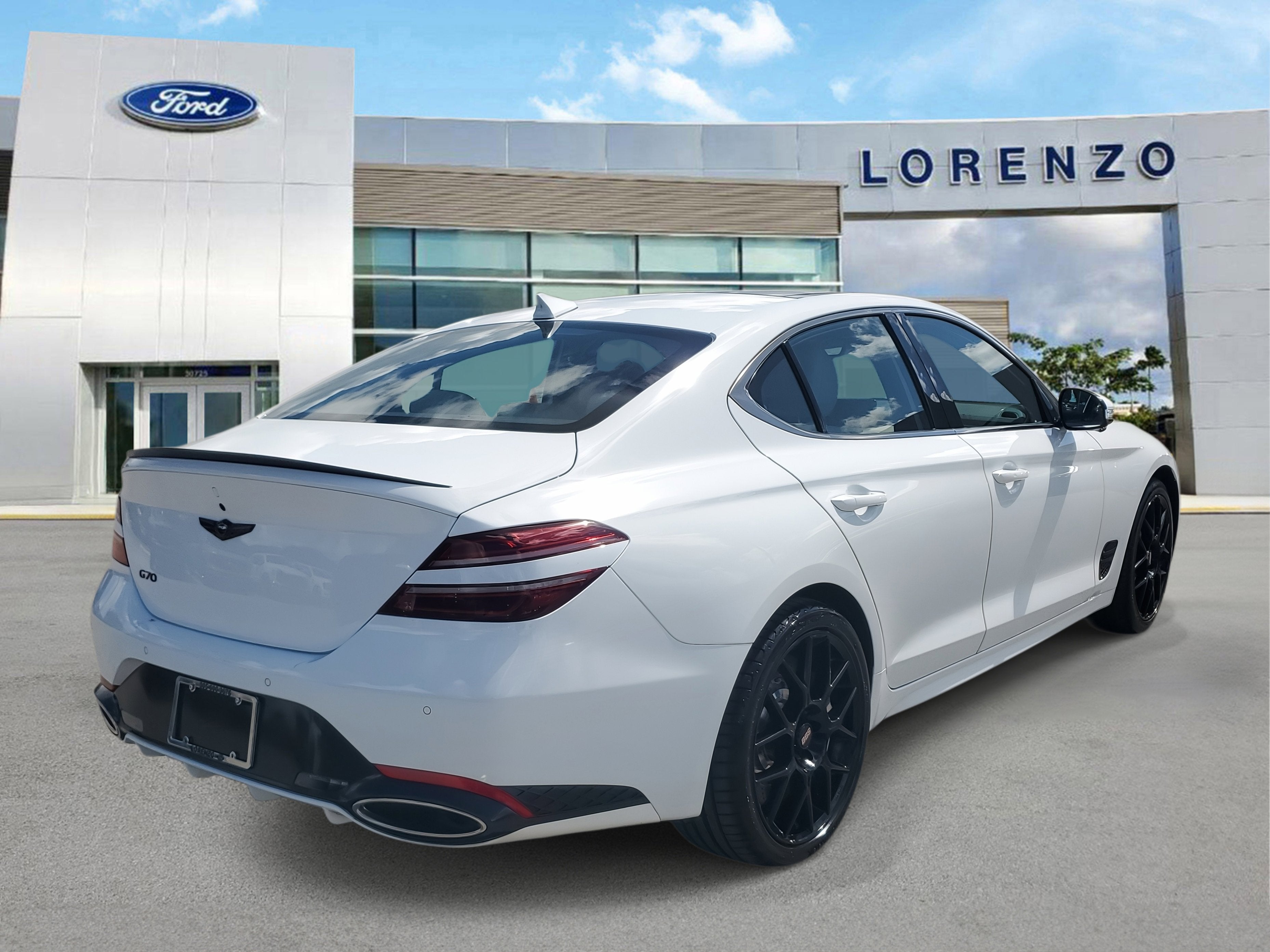 2023 Genesis G70 3.3T