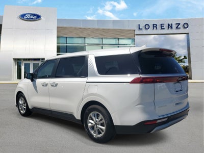 2023 Kia Carnival LX