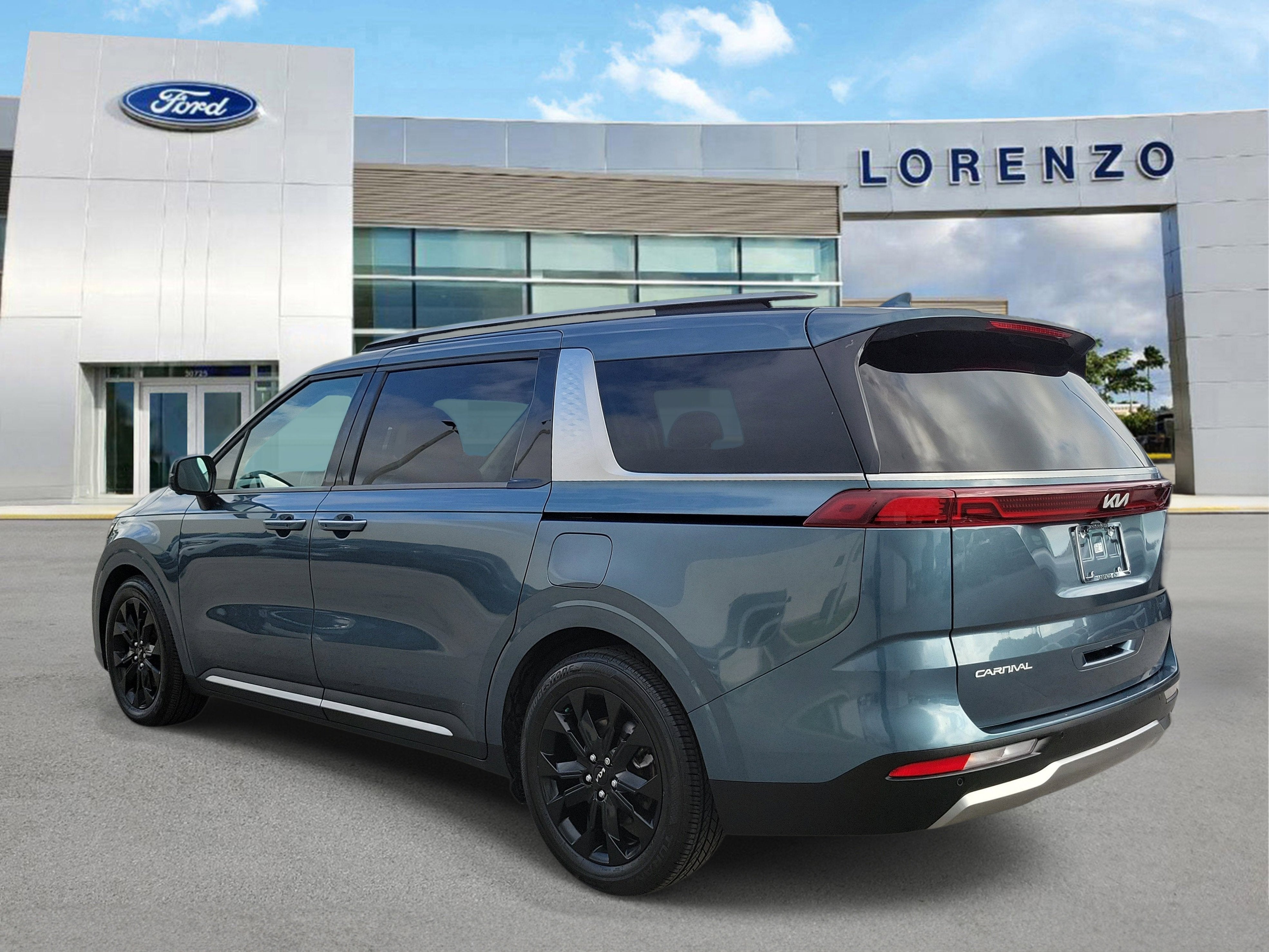 2024 Kia Carnival SX Prestige