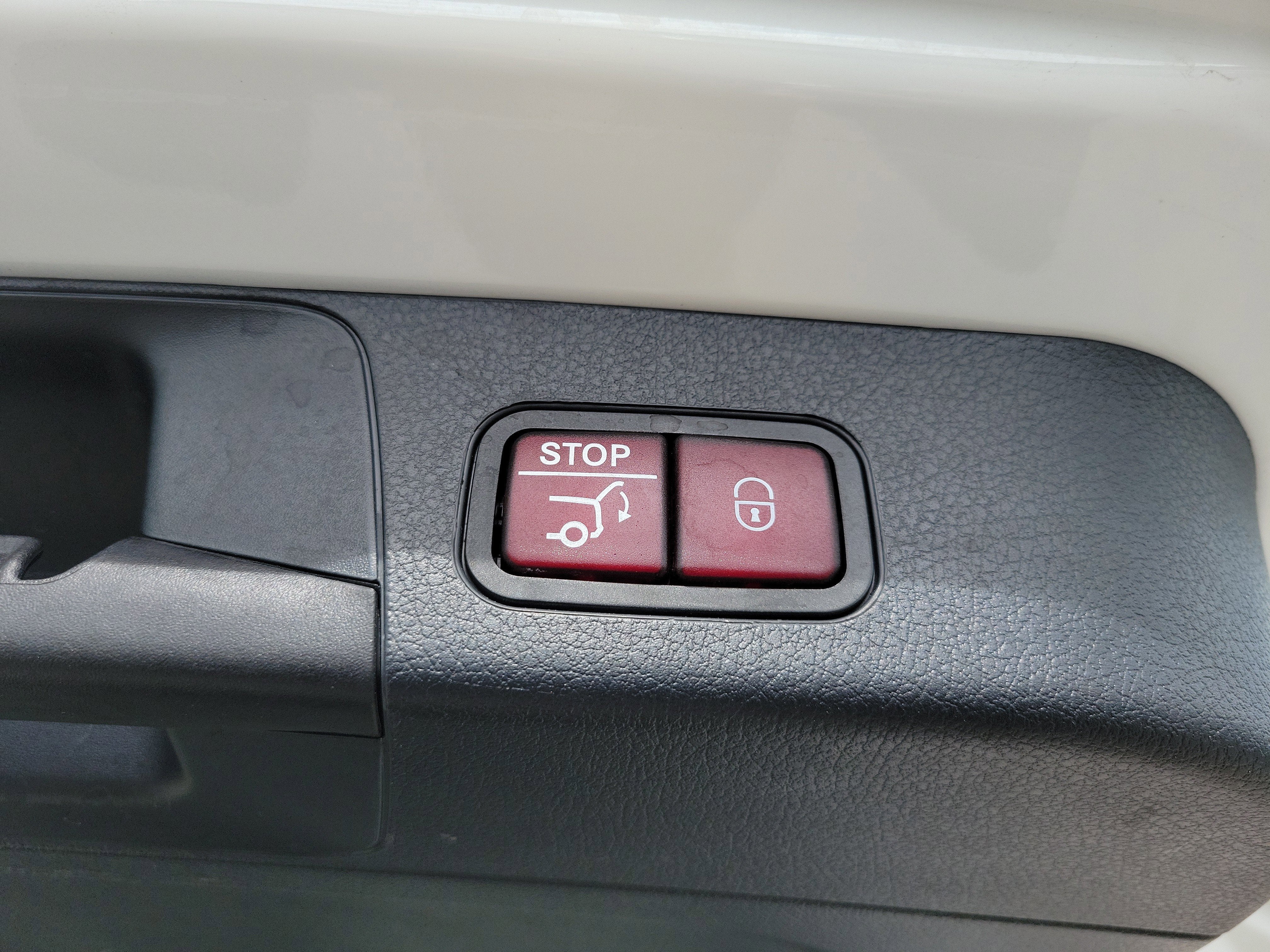 2025 Mercedes-Benz GLB GLB 250