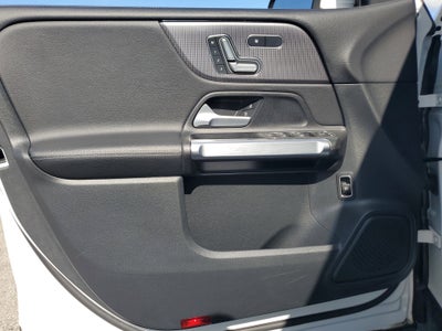 2023 Mercedes-Benz GLB GLB 250