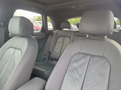 2019 Audi Q3 Premium