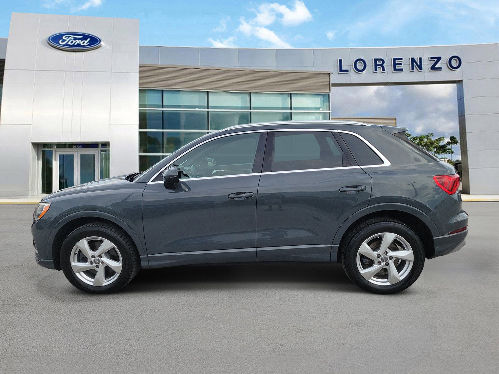 2019 Audi Q3 Premium
