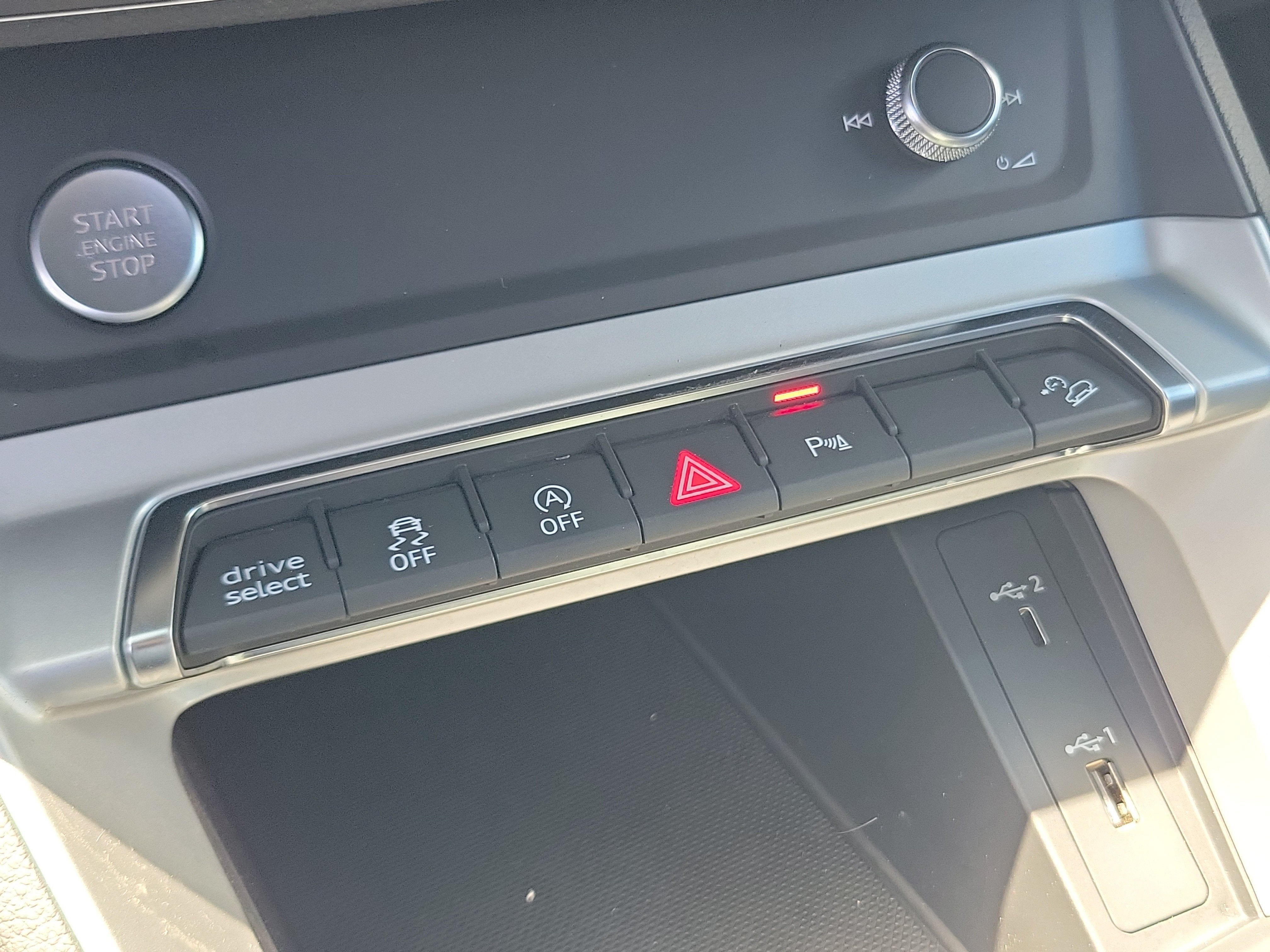 2020 Audi Q3 S line Premium