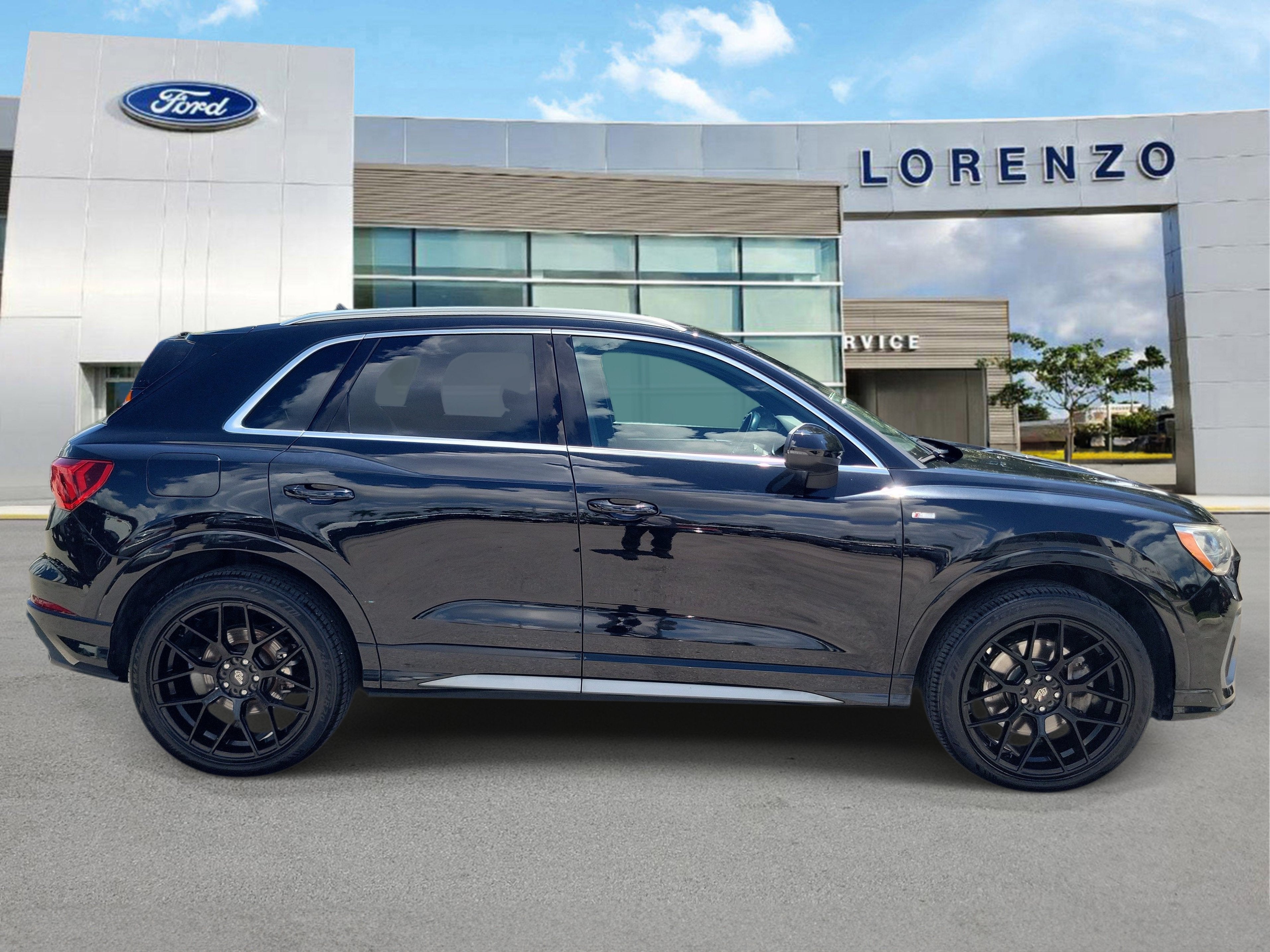 2020 Audi Q3 S line Premium
