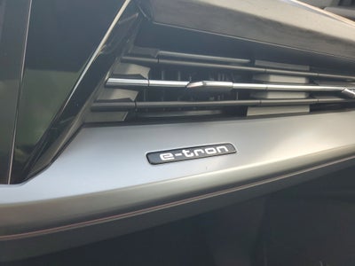 2024 Audi Q4 e-tron Premium Plus